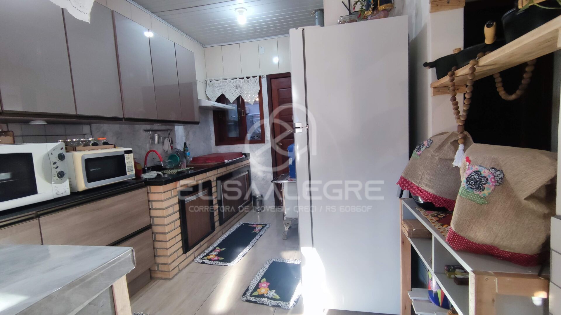 Casa à venda com 2 quartos, 42m² - Foto 17