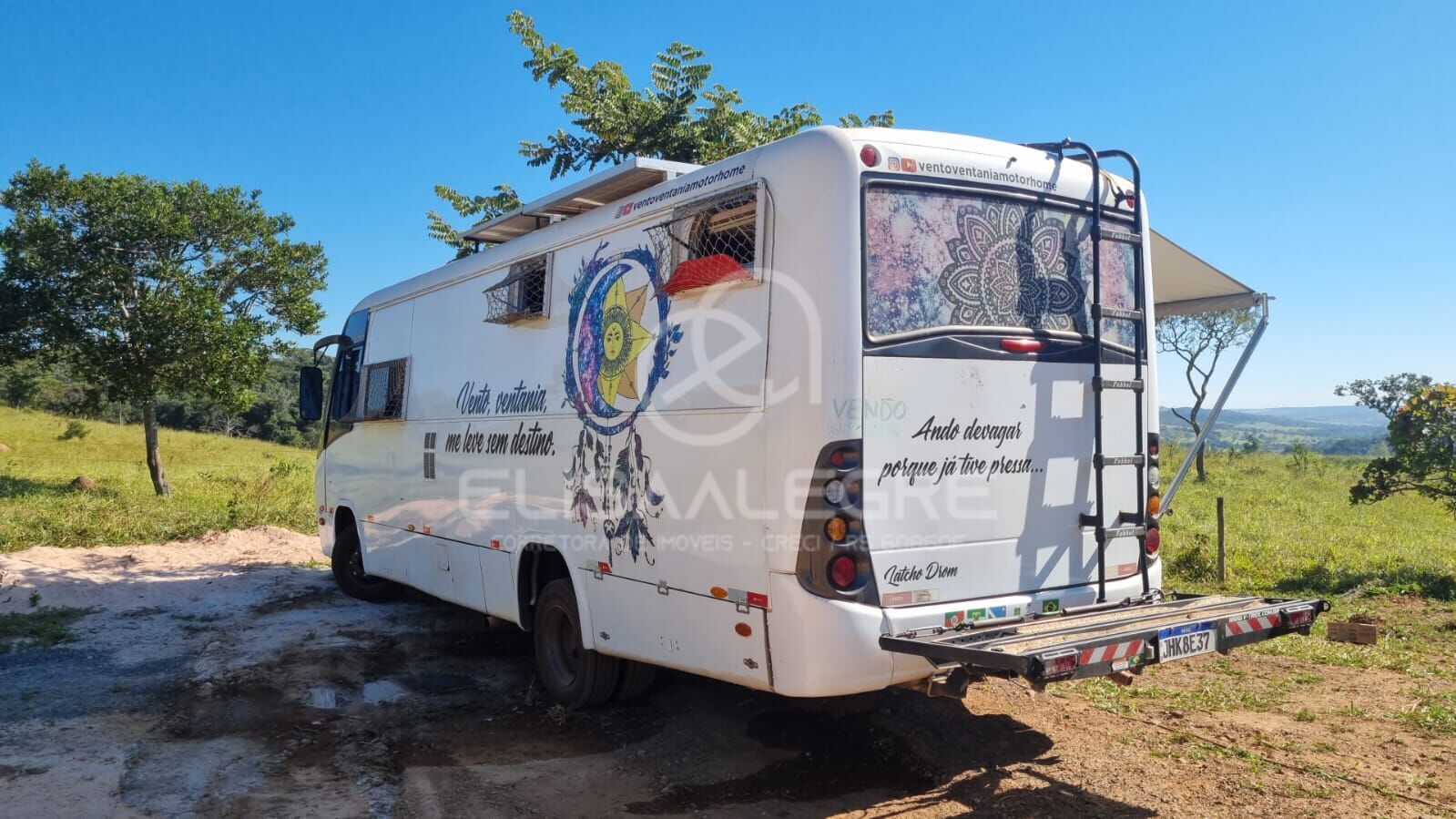 Casa à venda com 2 quartos, 30m² - Foto 3