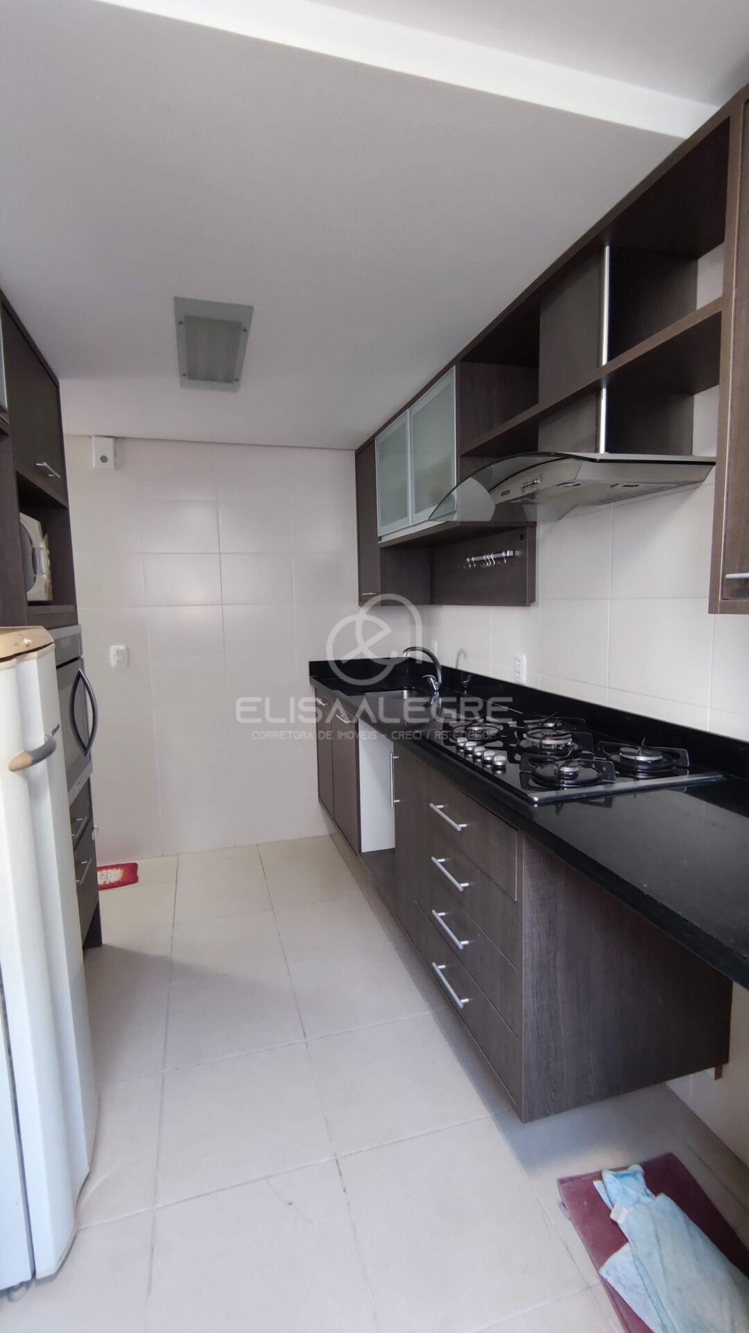 Apartamento à venda com 3 quartos, 107m² - Foto 12