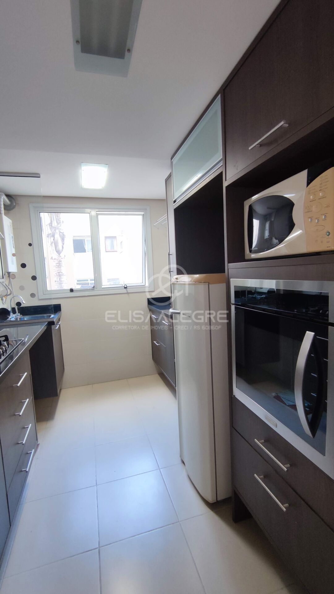 Apartamento à venda com 3 quartos, 107m² - Foto 11