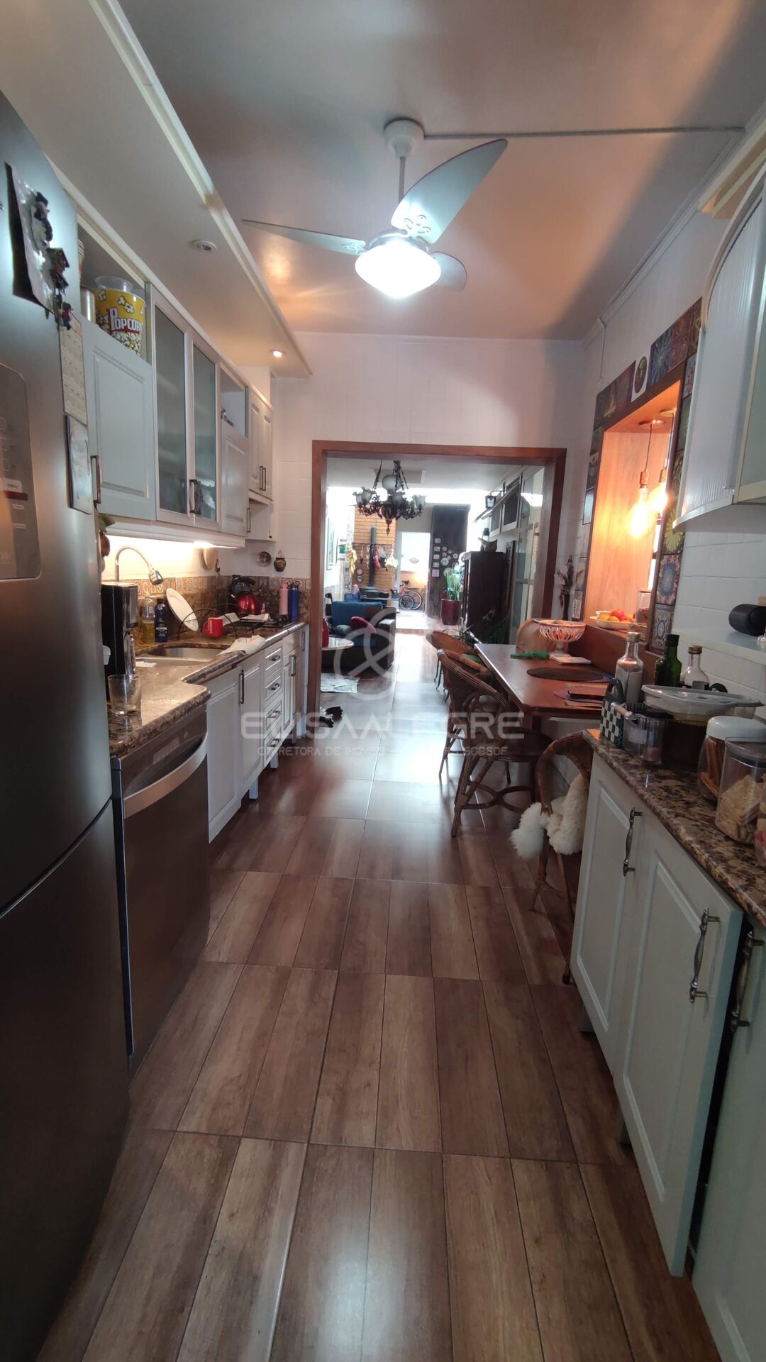 Casa à venda com 2 quartos, 250m² - Foto 11