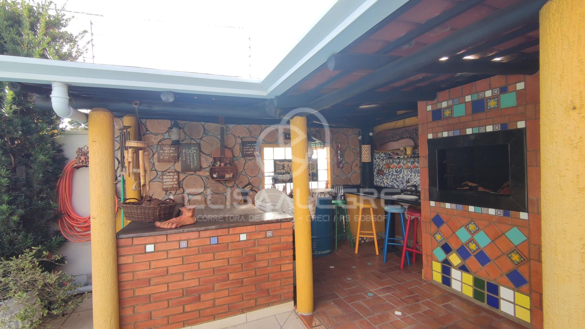Casa à venda com 2 quartos, 250m² - Foto 6