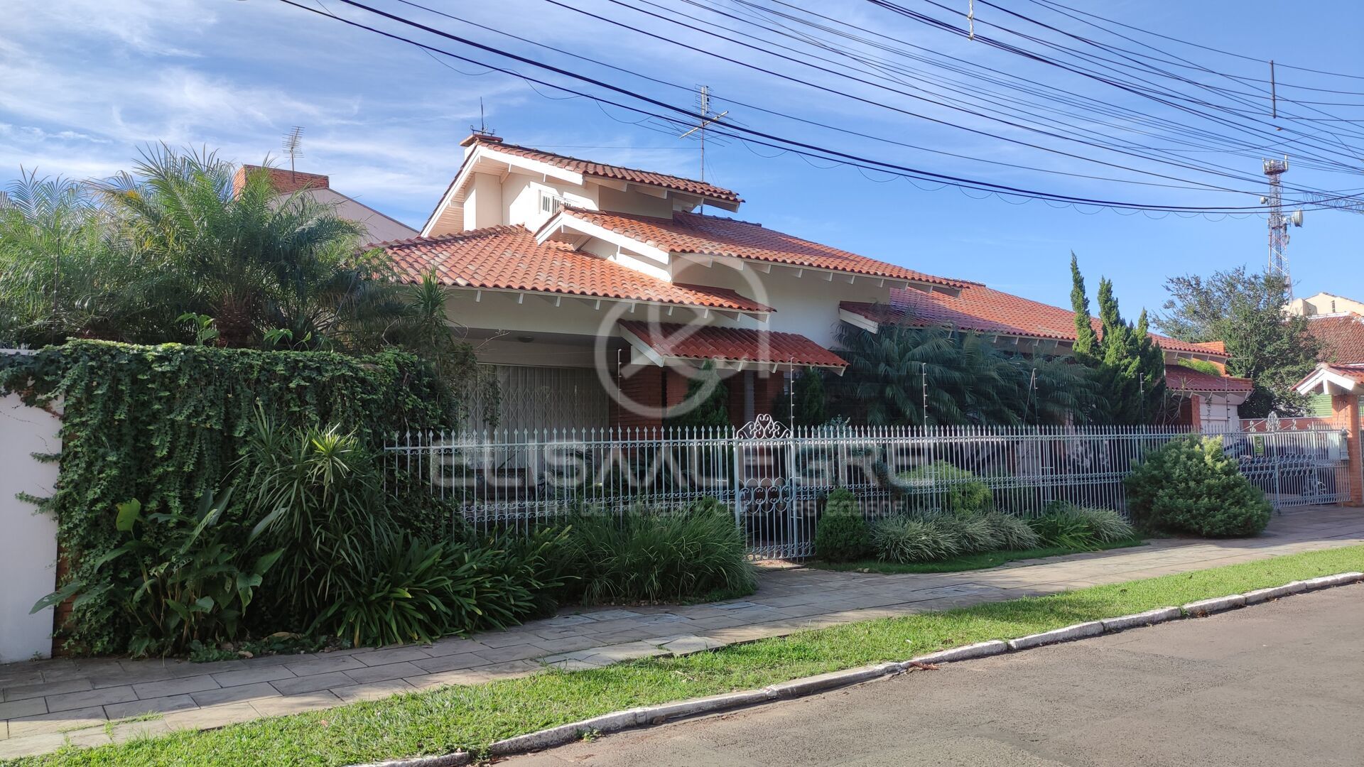 Casa à venda com 2 quartos, 250m² - Foto 35