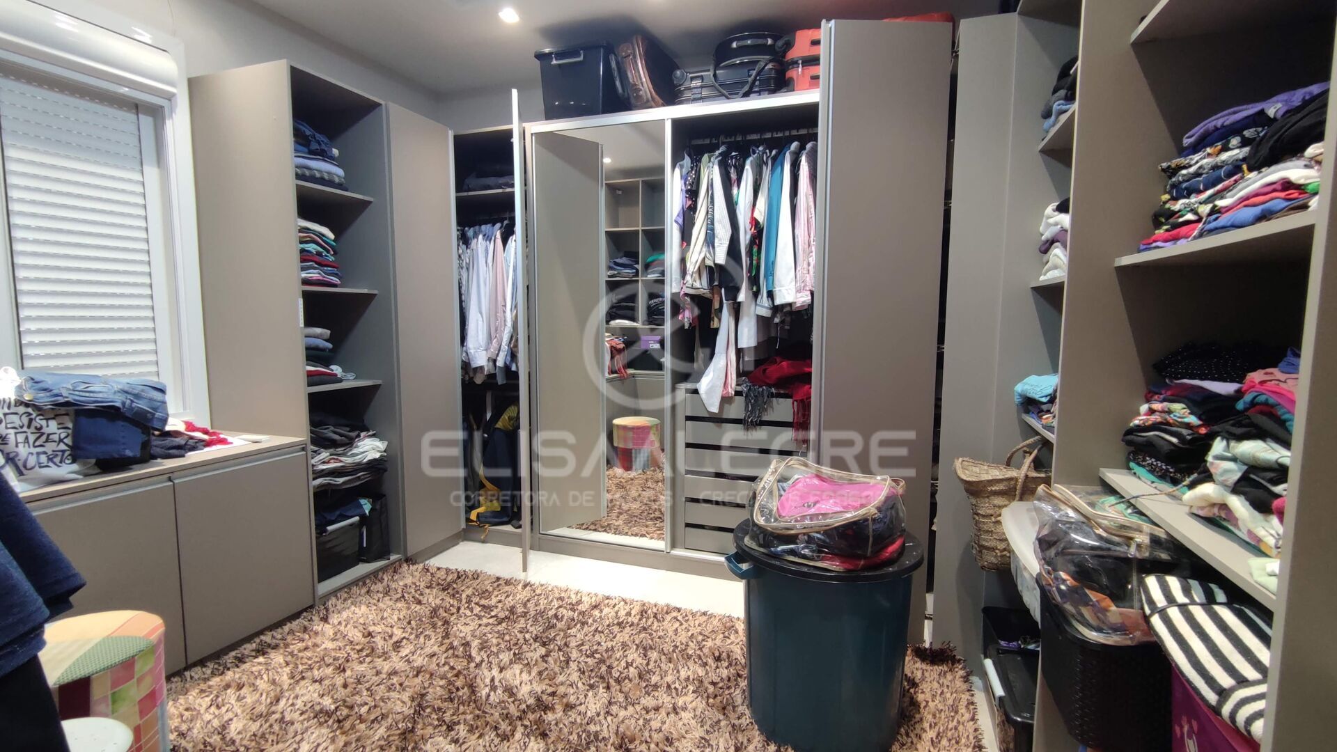 Casa à venda com 2 quartos, 250m² - Foto 28