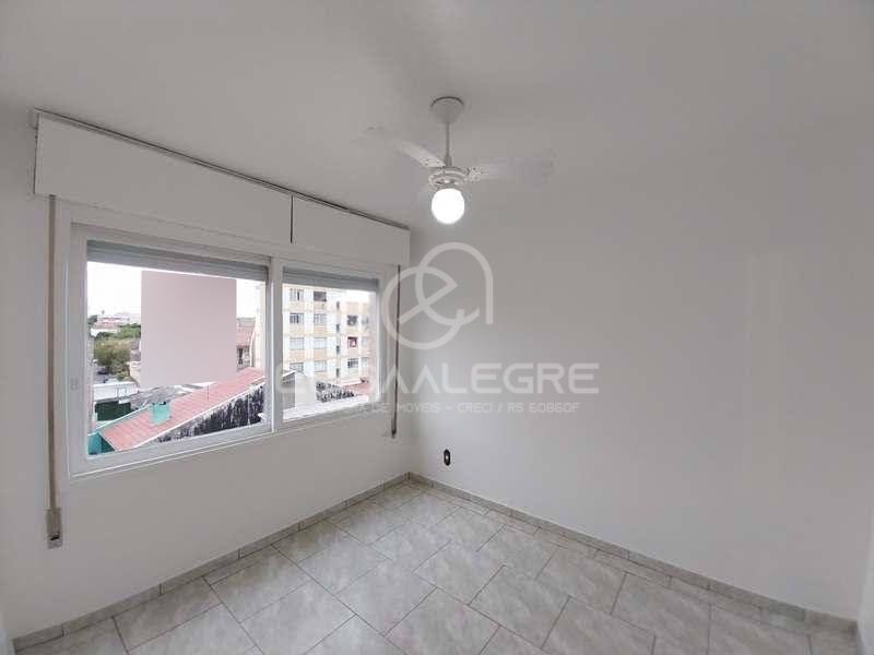 Apartamento à venda com 2 quartos, 67m² - Foto 2