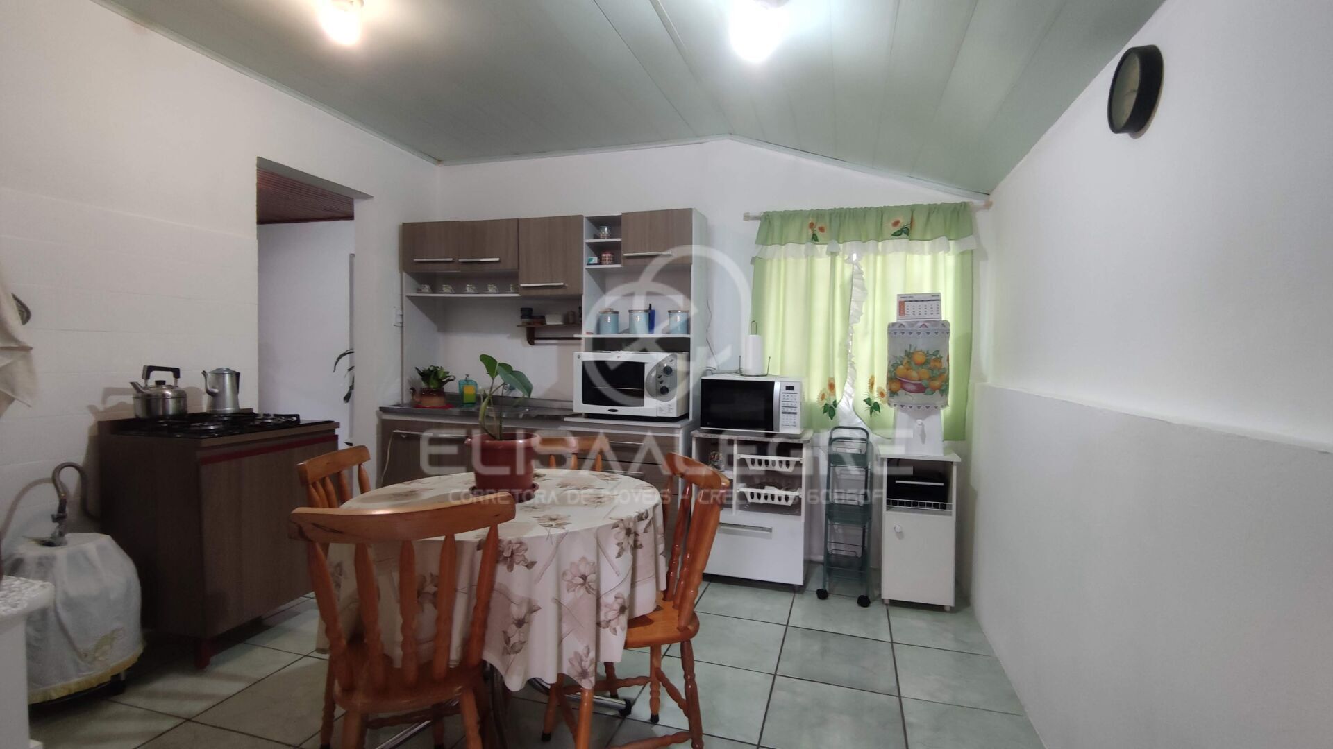 Casa à venda com 3 quartos, 89m² - Foto 3