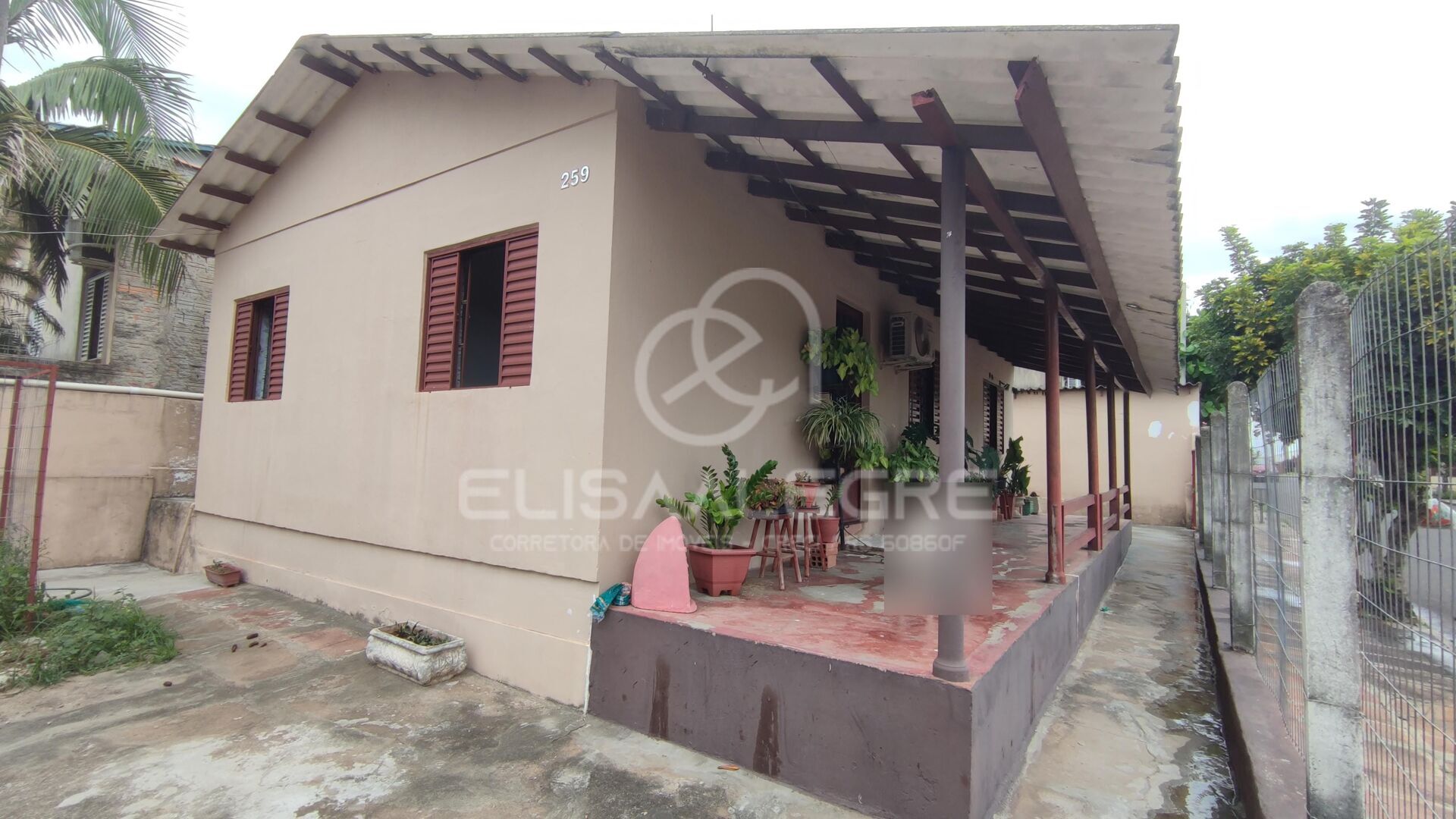 Casa à venda com 3 quartos, 89m² - Foto 2
