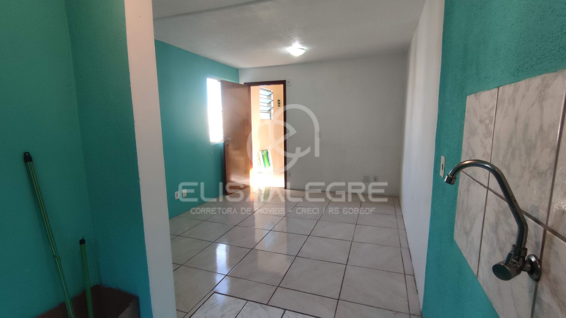 Apartamento à venda com 2 quartos, 38m² - Foto 5