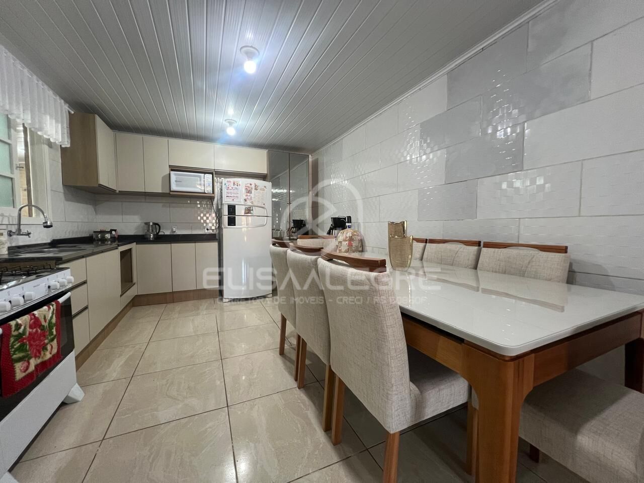 Casa à venda com 2 quartos, 100m² - Foto 16