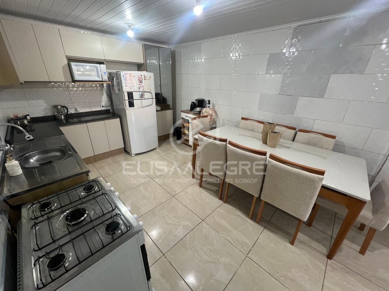 Casa à venda com 2 quartos, 100m² - Foto 12