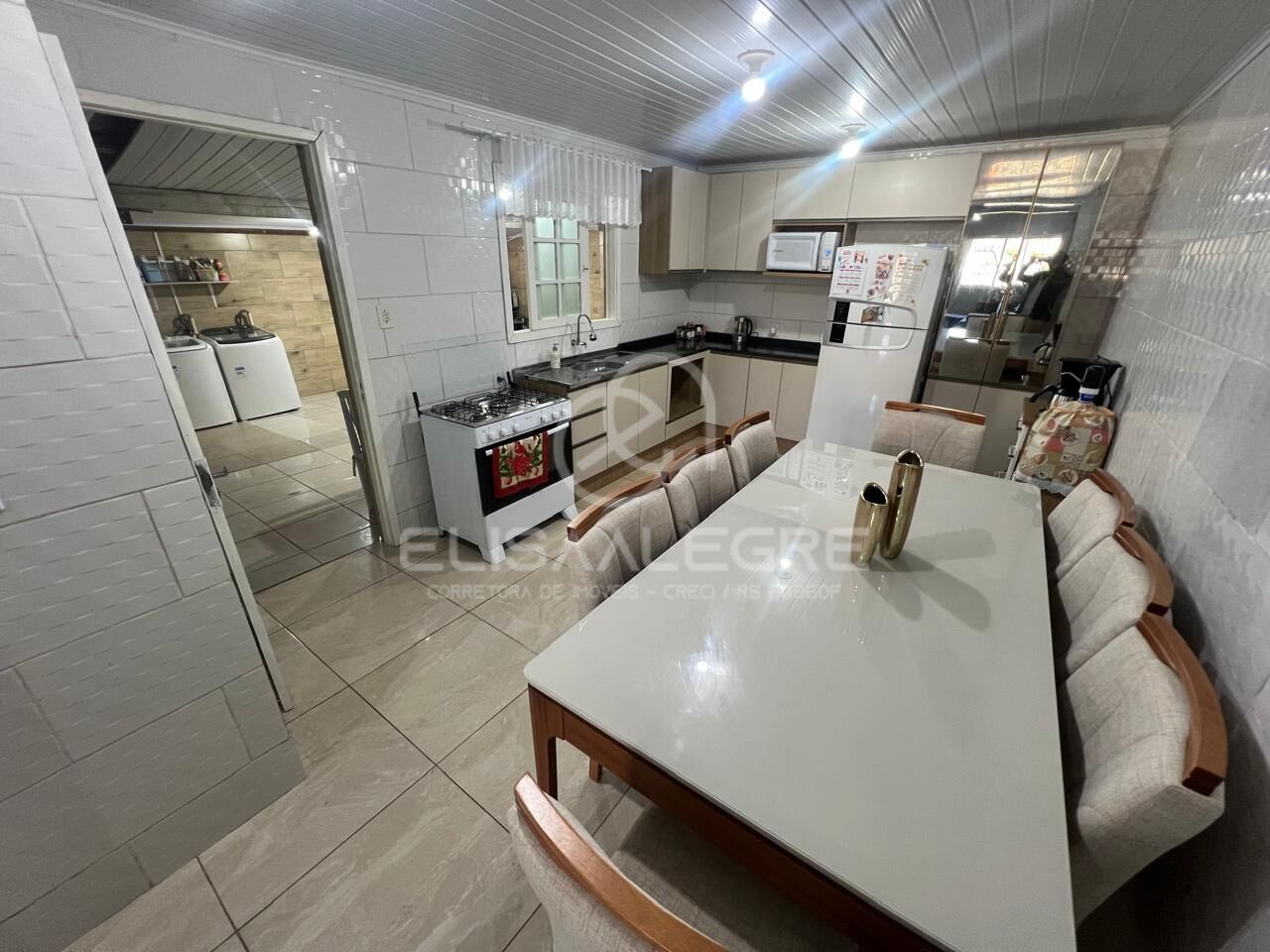 Casa à venda com 2 quartos, 100m² - Foto 14