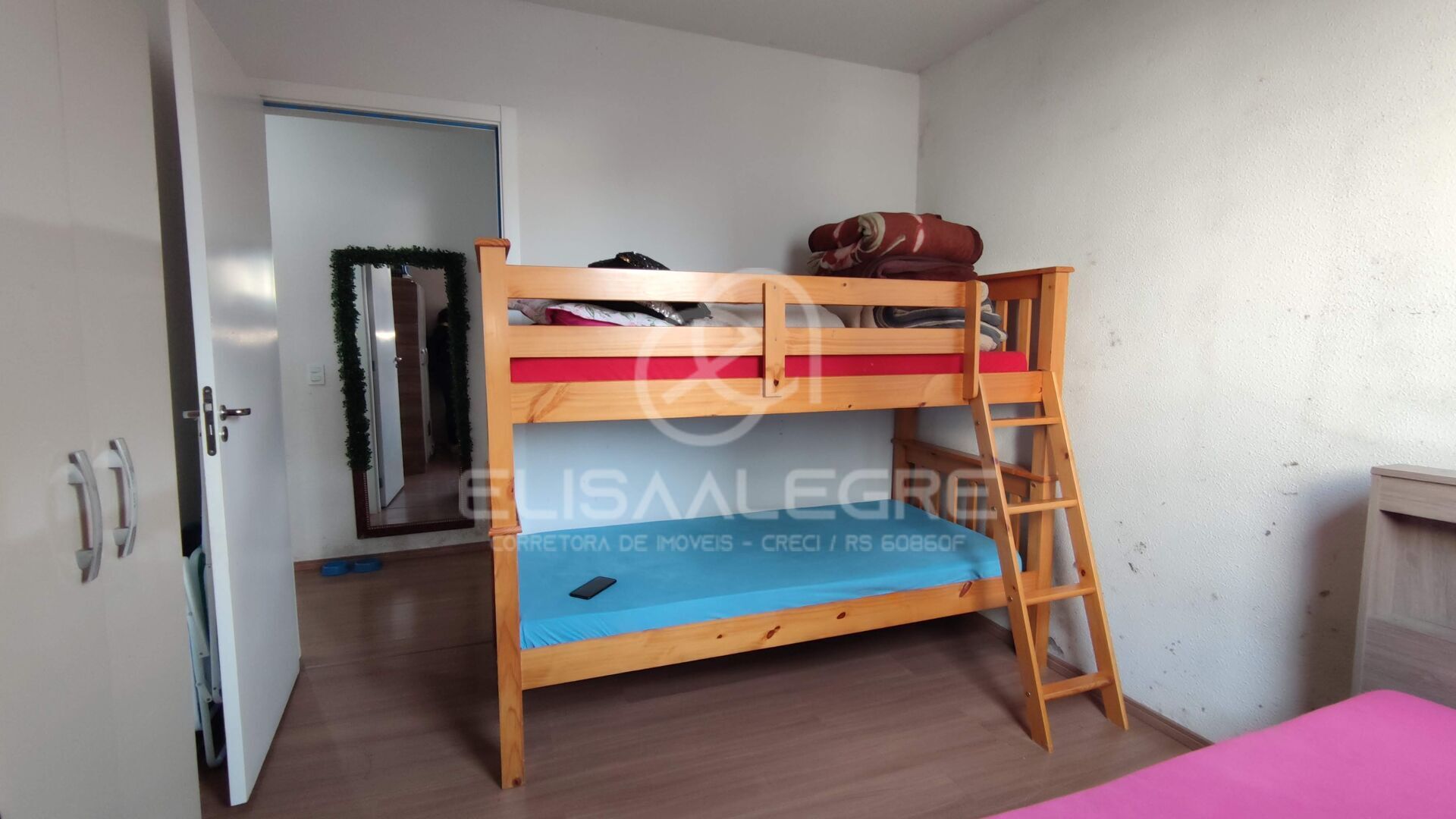 Apartamento à venda com 2 quartos, 42m² - Foto 9