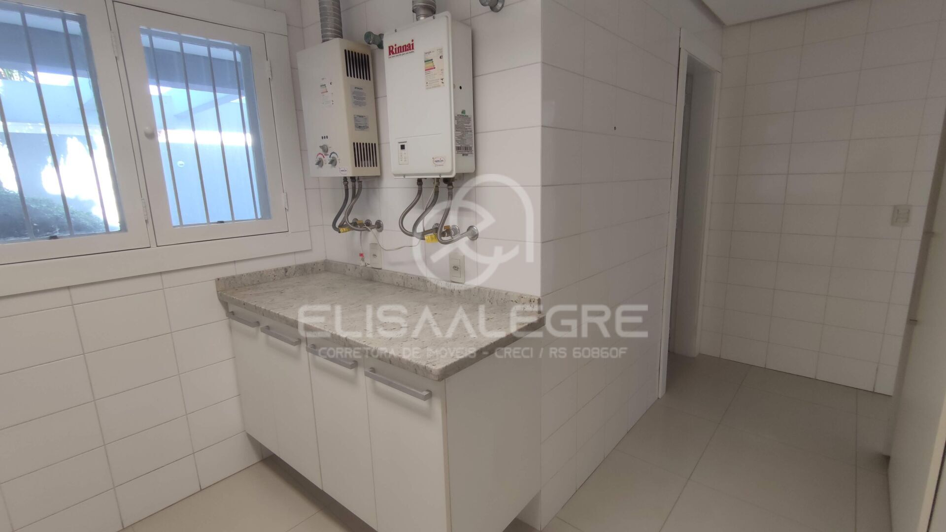 Casa à venda com 3 quartos, 267m² - Foto 16