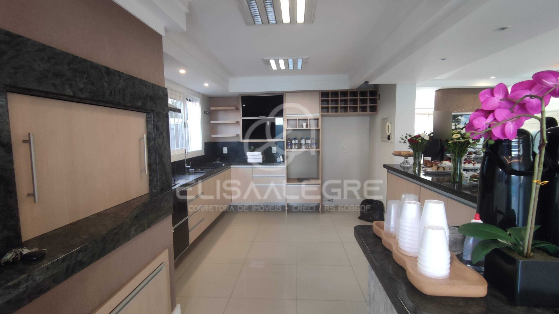 Casa à venda com 3 quartos, 267m² - Foto 13