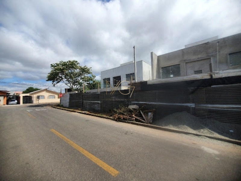 Sobrado à venda com 3 quartos, 208m² - Foto 2