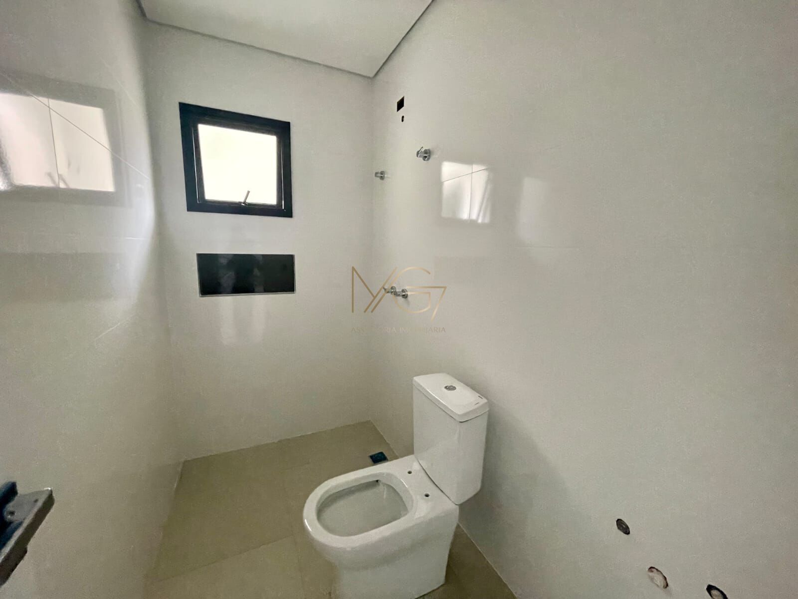 Casa à venda com 3 quartos, 108m² - Foto 10