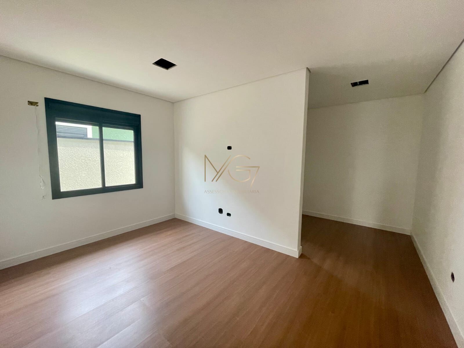Casa à venda com 3 quartos, 108m² - Foto 9