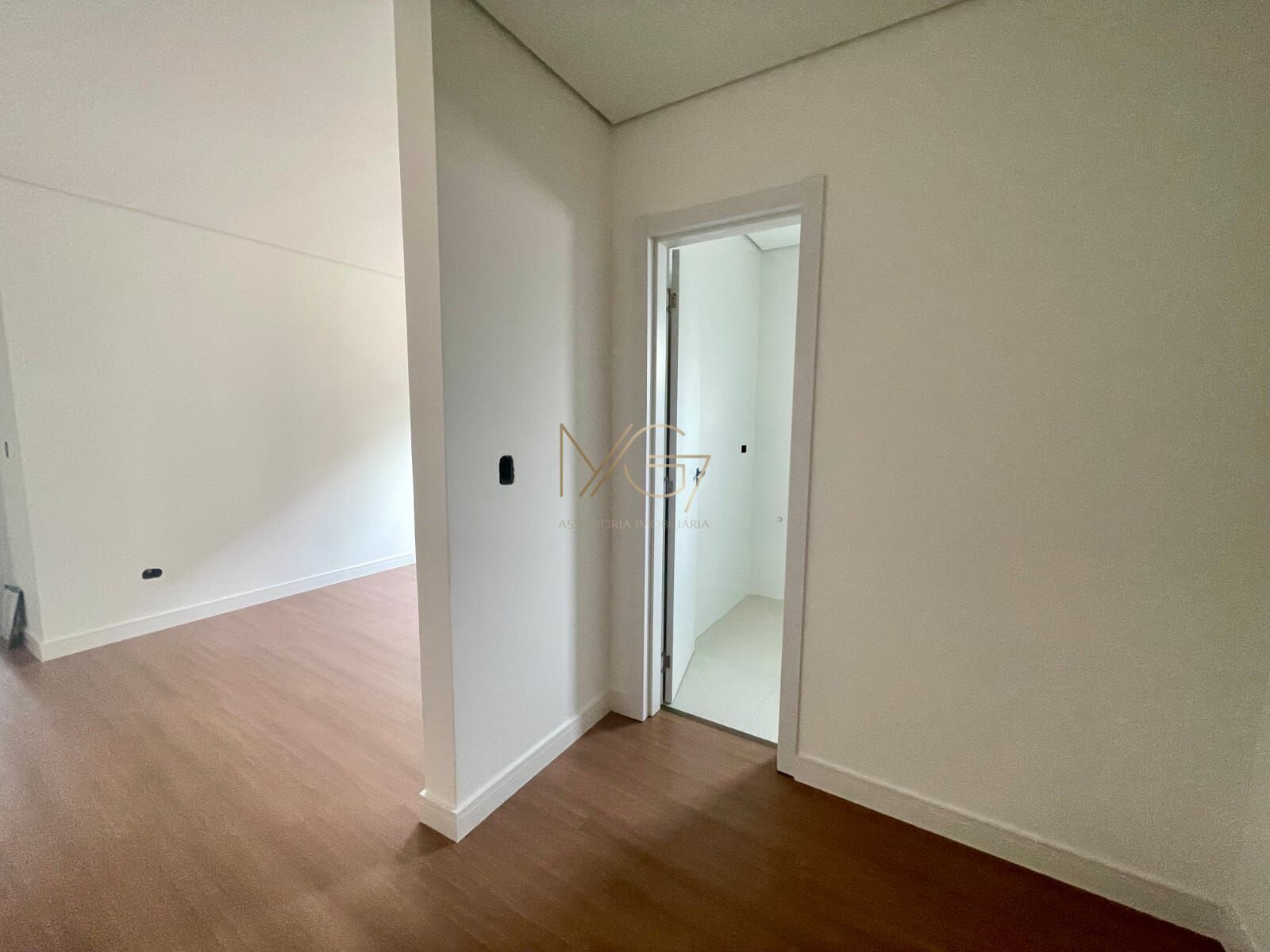 Casa à venda com 3 quartos, 108m² - Foto 7