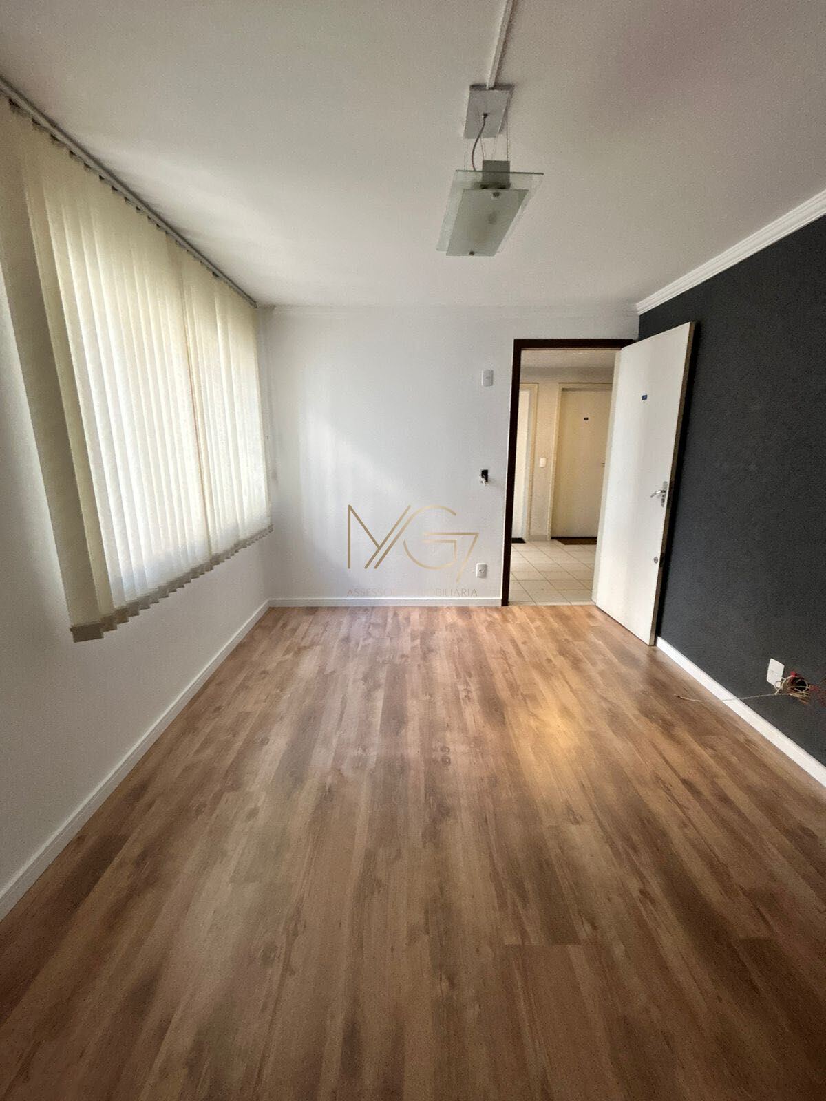 Apartamento à venda com 2 quartos, 45m² - Foto 2