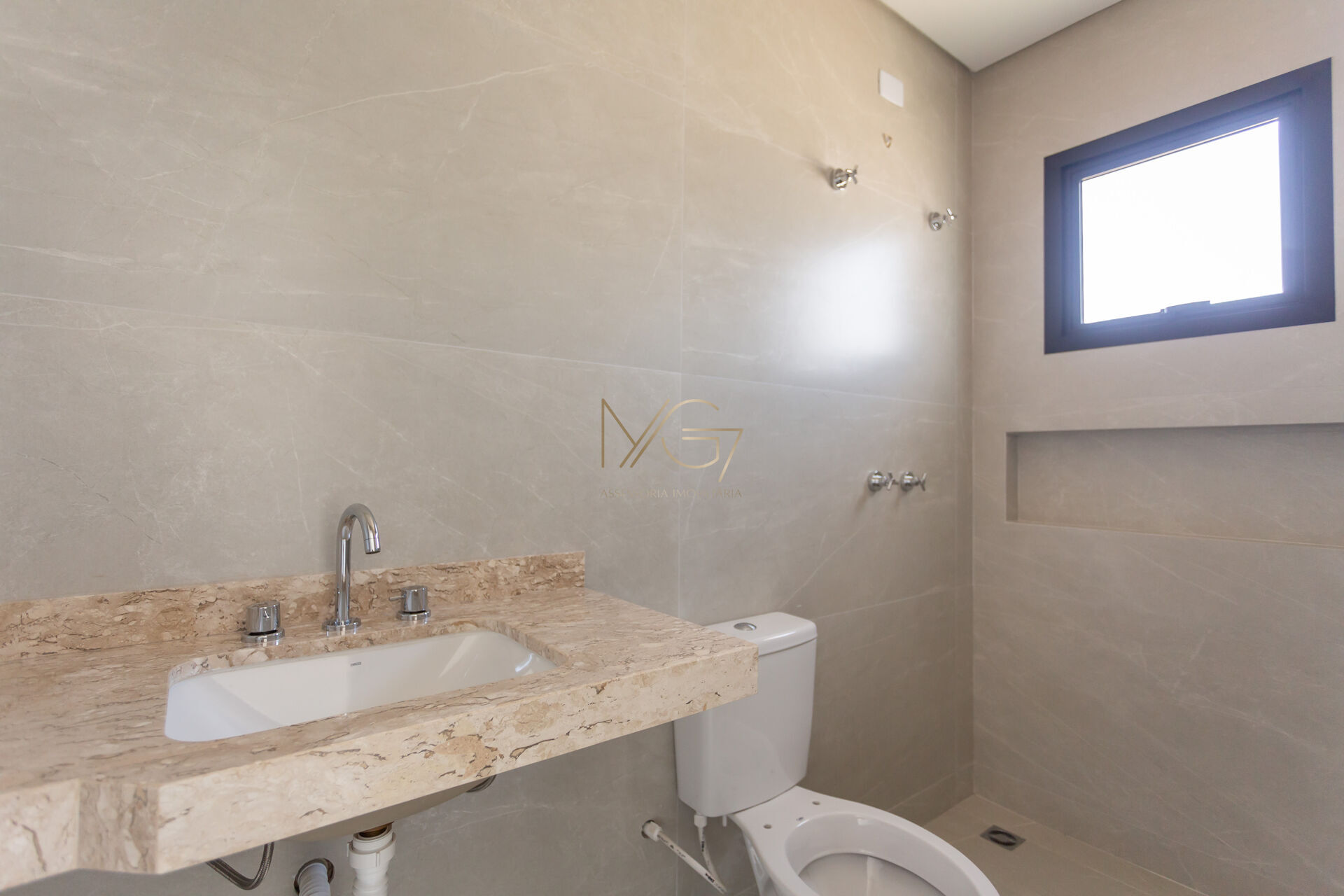 Sobrado à venda com 3 quartos, 10461m² - Foto 37