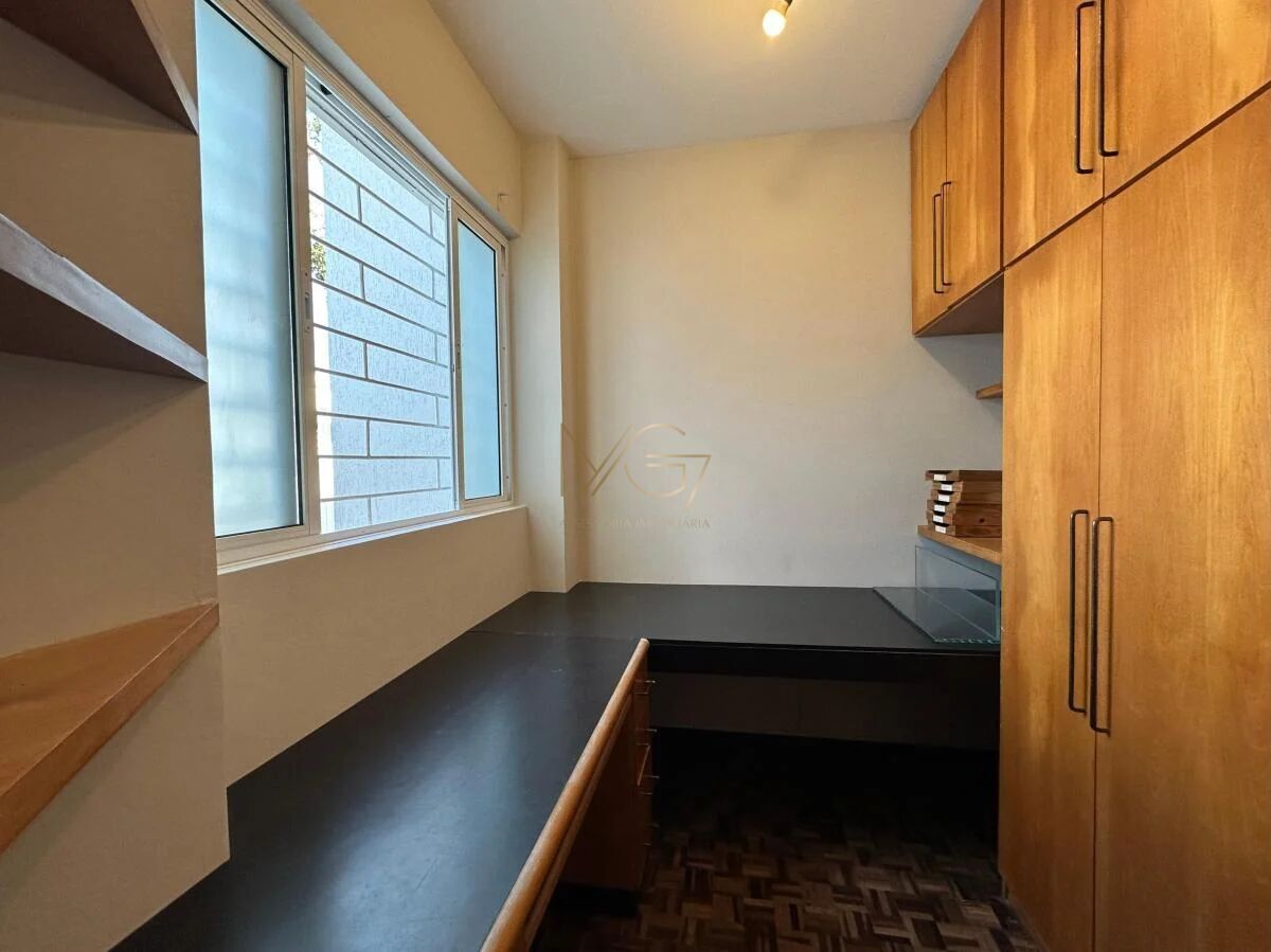 Casa à venda com 3 quartos, 278m² - Foto 24