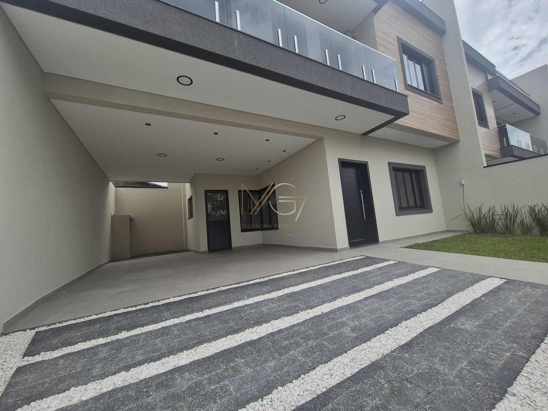 Sobrado à venda com 3 quartos, 170m² - Foto 2