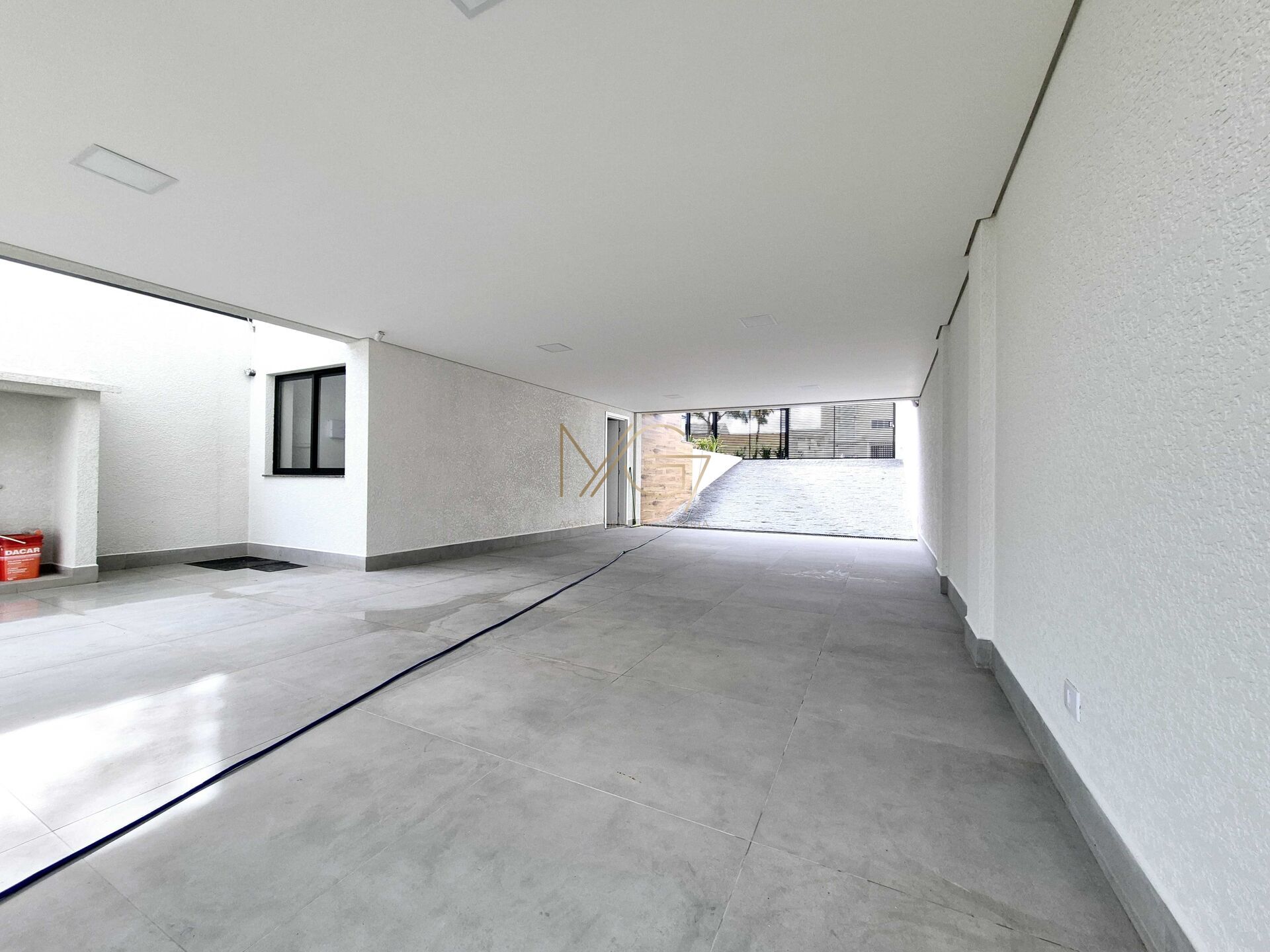 Sobrado à venda com 3 quartos, 198m² - Foto 4
