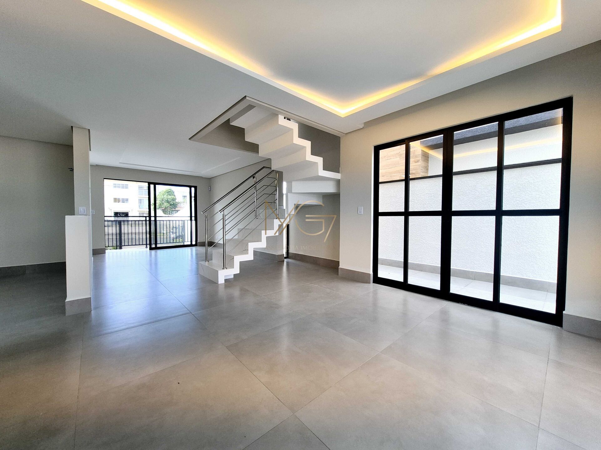 Sobrado à venda com 3 quartos, 198m² - Foto 11