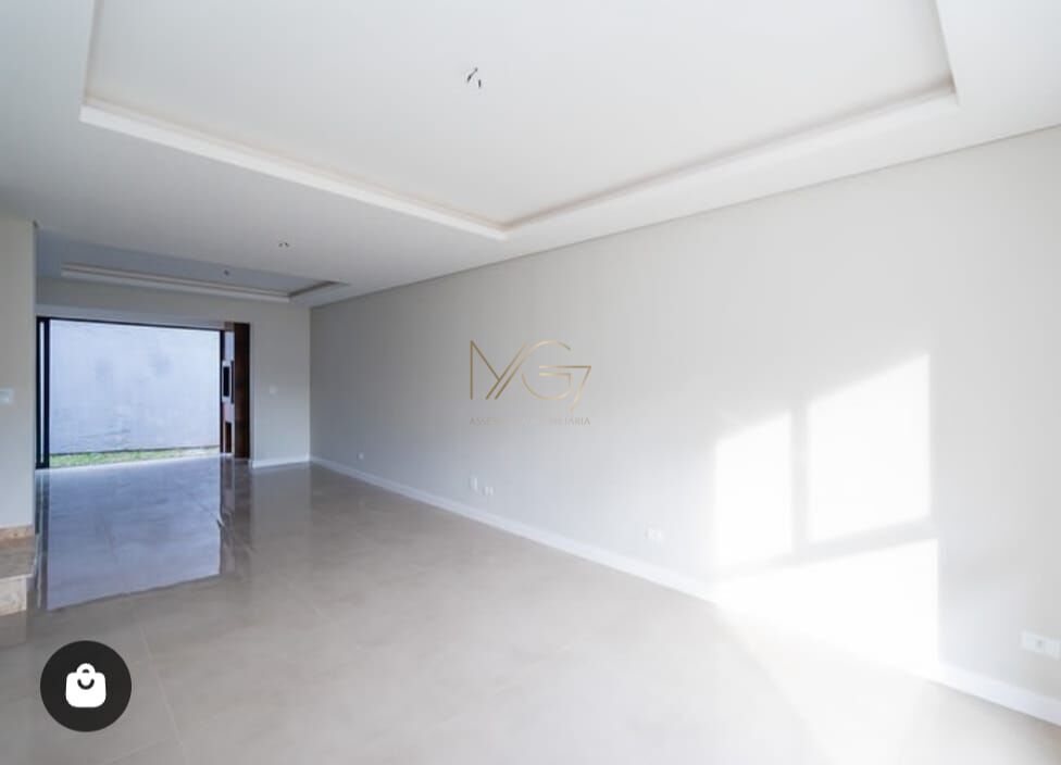 Casa à venda com 3 quartos, 160m² - Foto 2