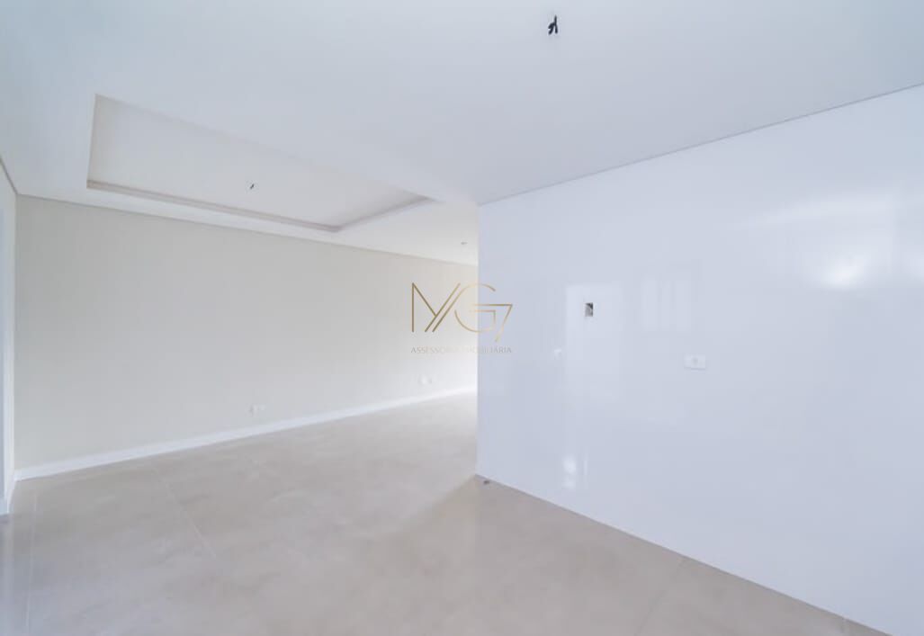 Casa à venda com 3 quartos, 160m² - Foto 3
