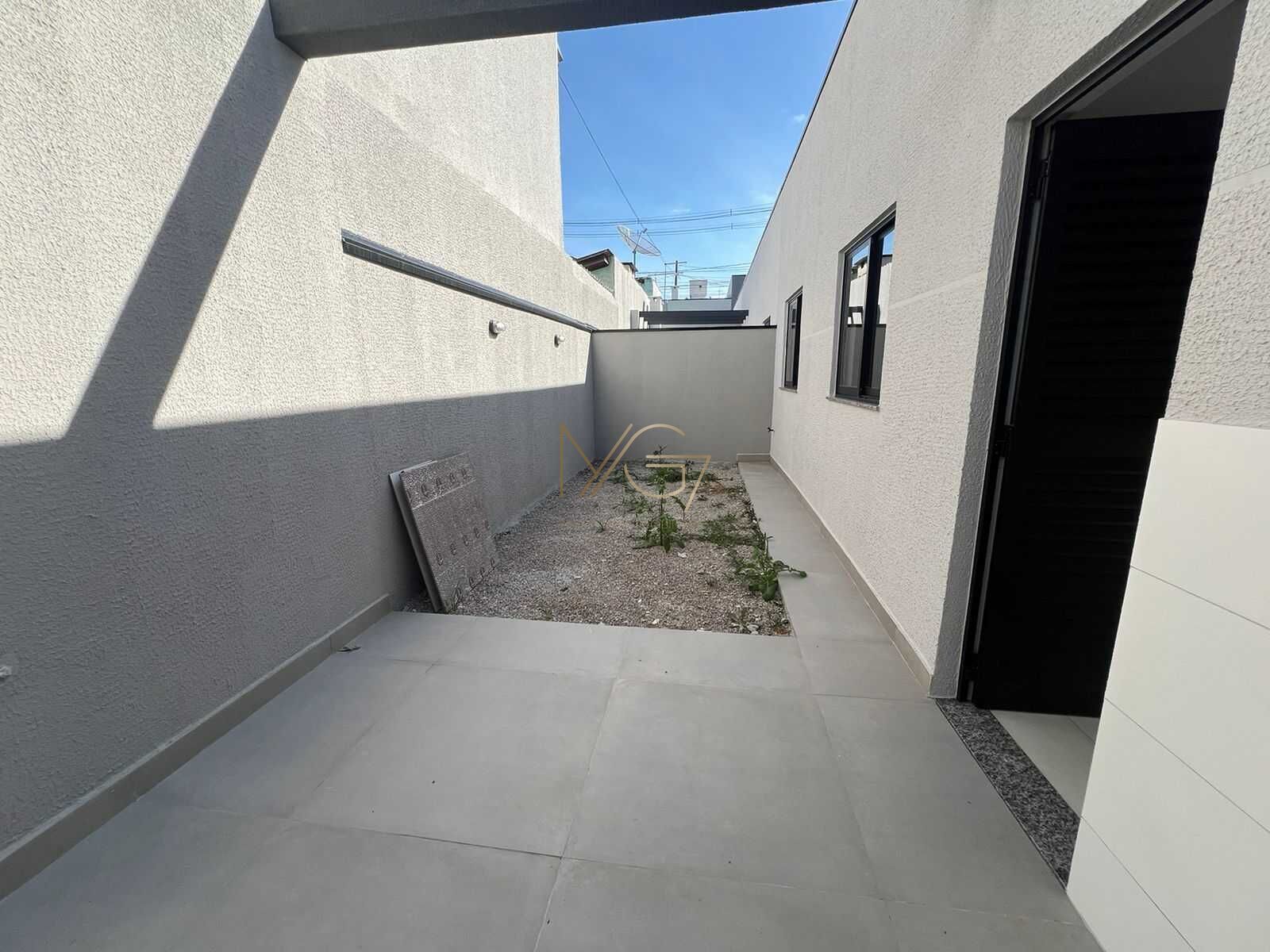 Casa à venda com 3 quartos, 91m² - Foto 15