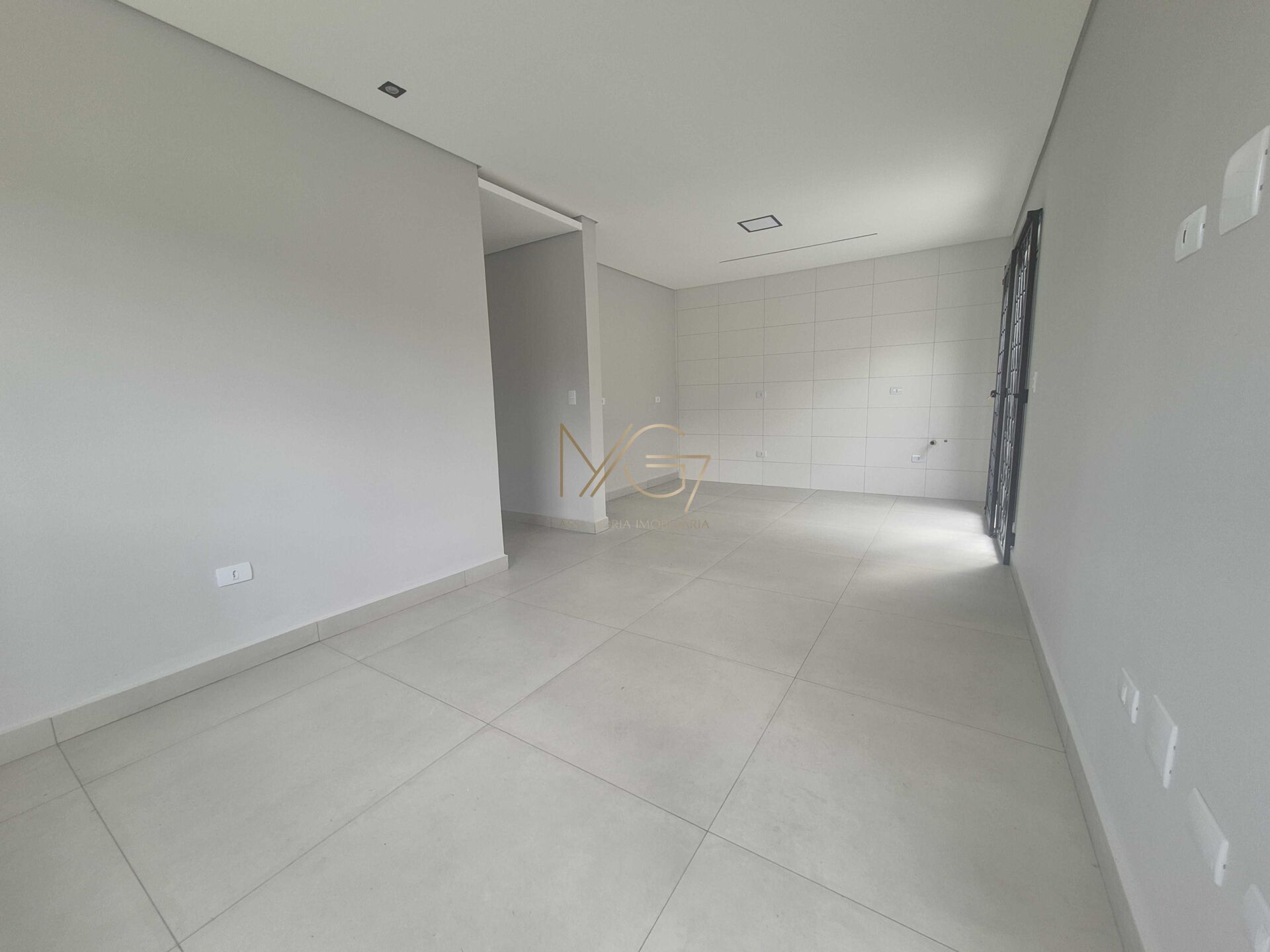 Casa à venda com 3 quartos, 91m² - Foto 7