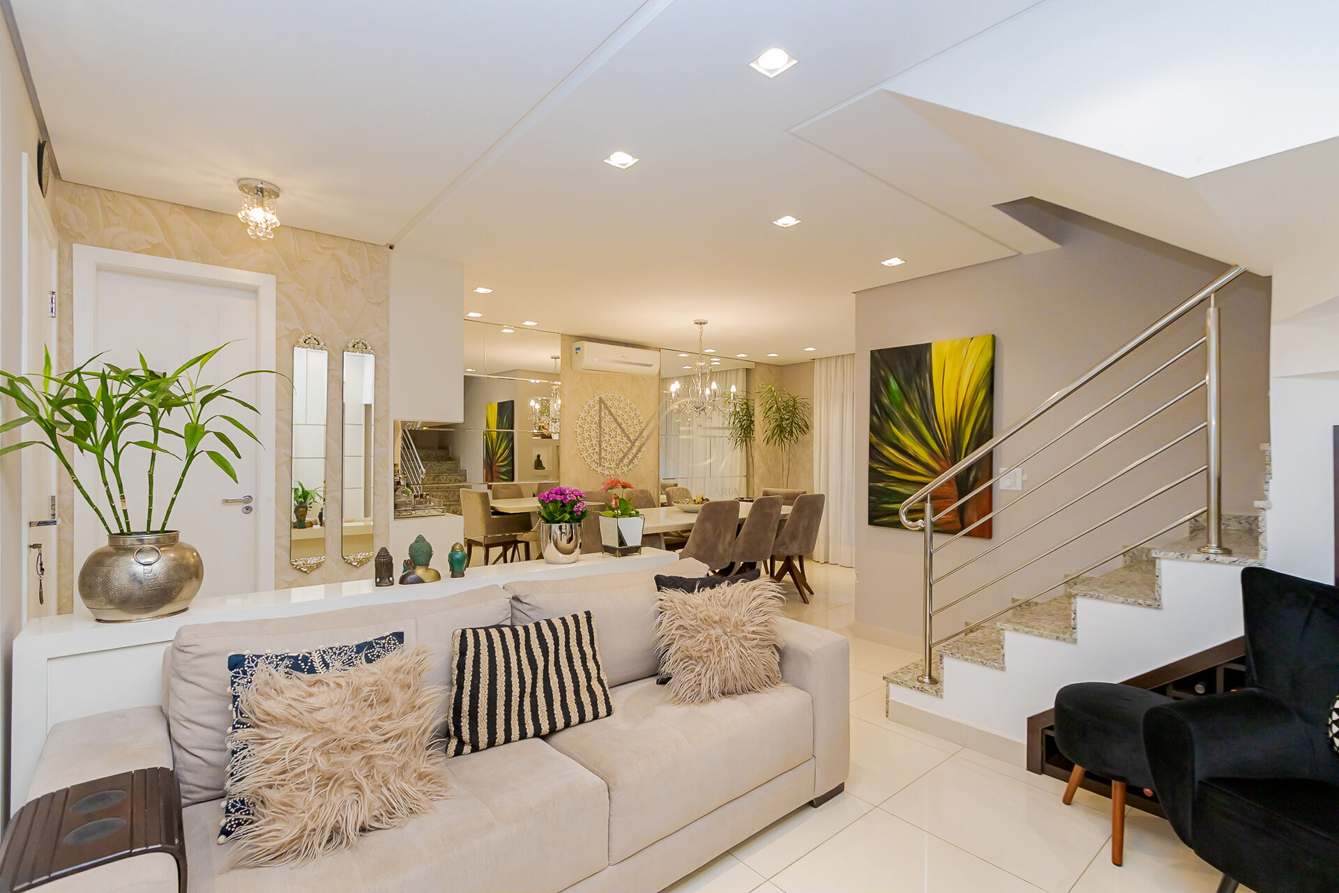 Casa à venda com 4 quartos, 200m² - Foto 3