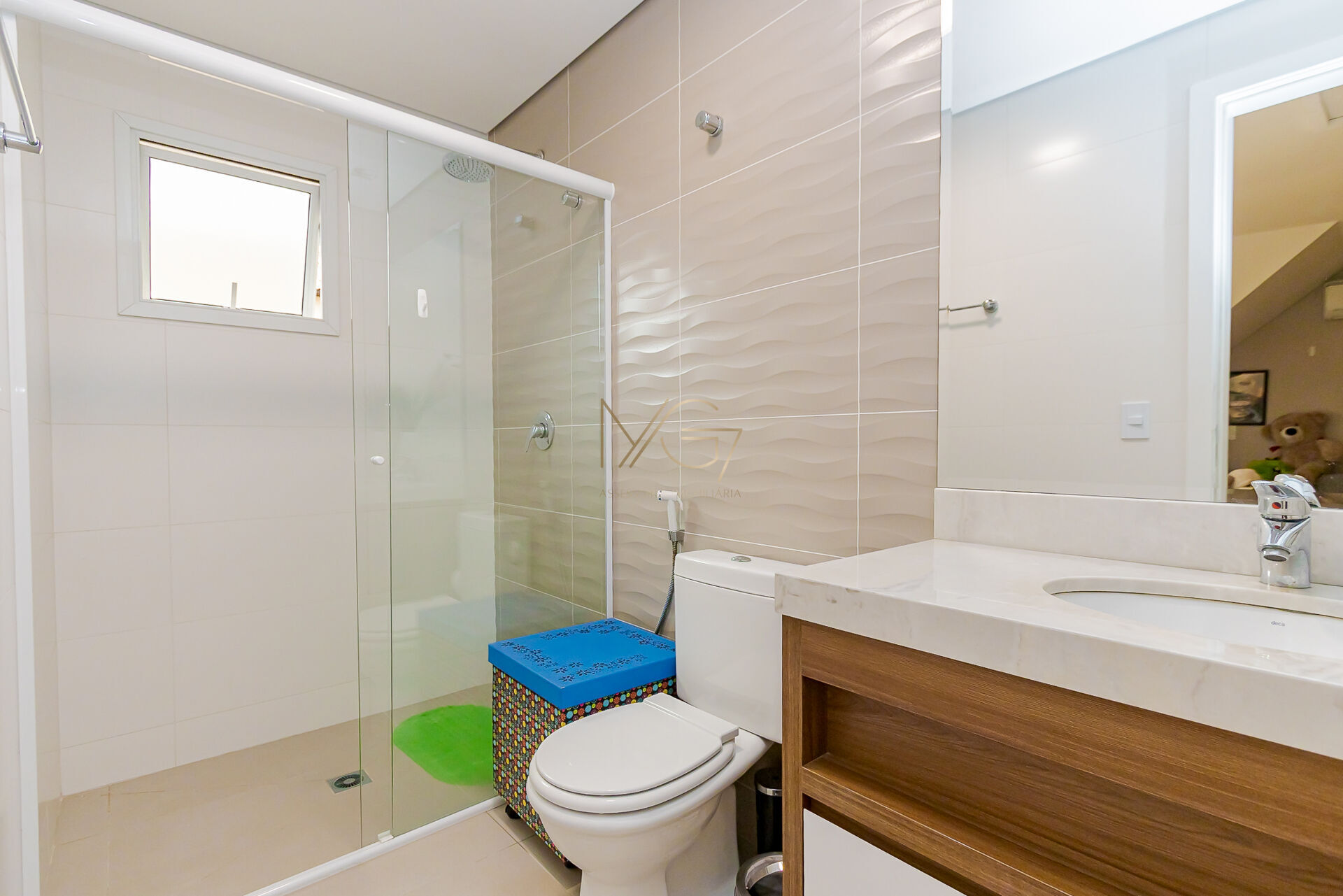 Casa à venda com 4 quartos, 200m² - Foto 44