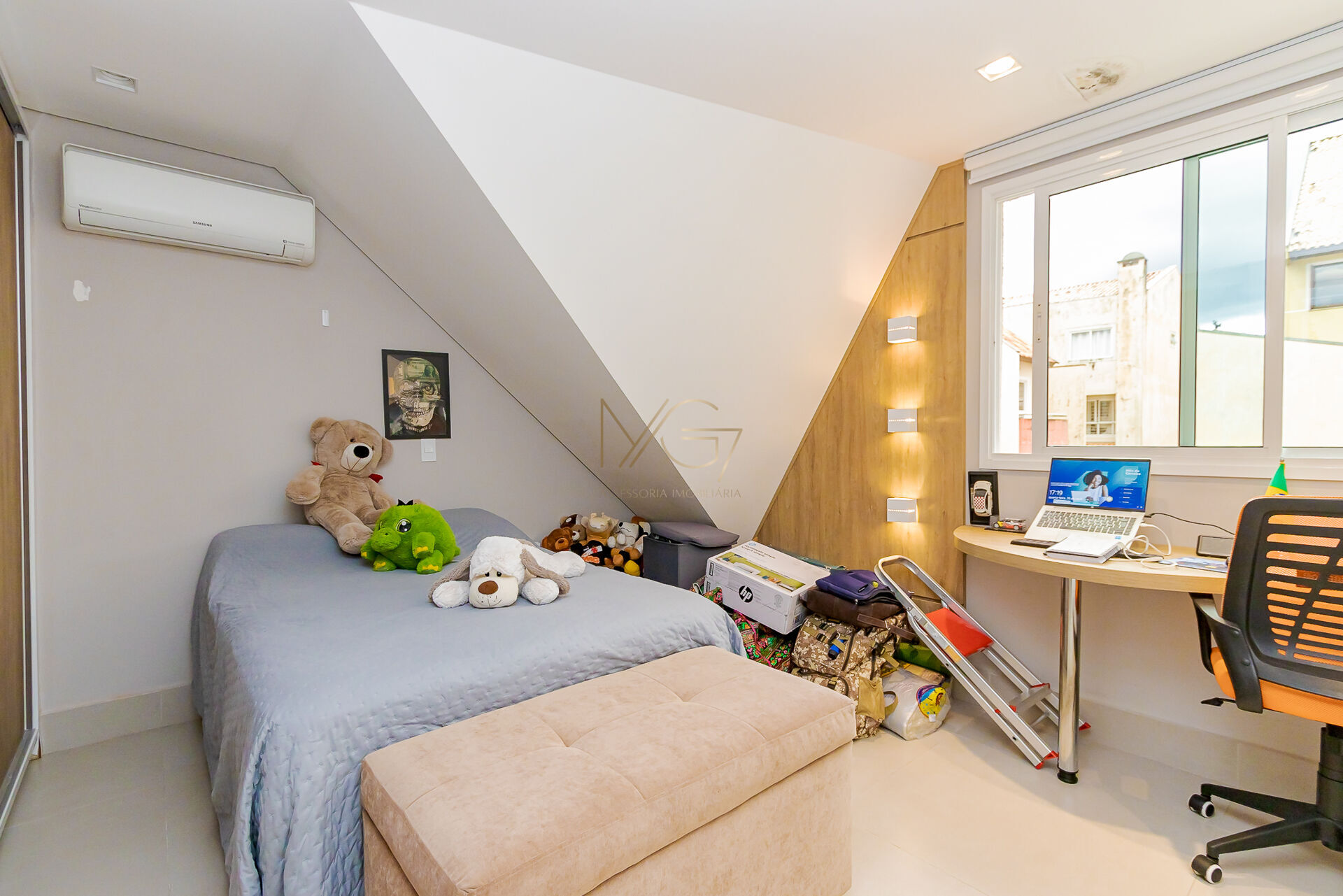 Casa à venda com 4 quartos, 200m² - Foto 43