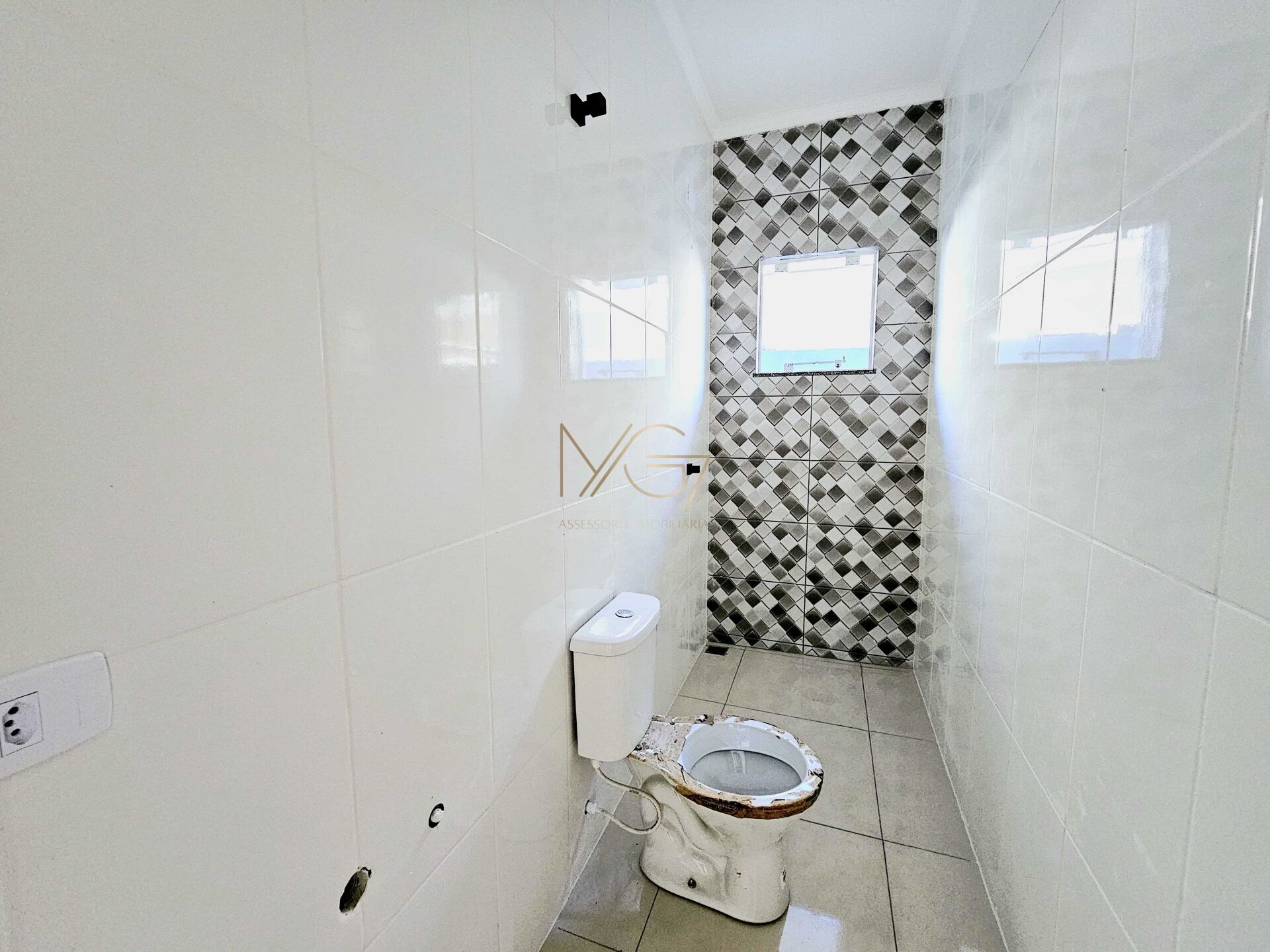 Casa à venda com 3 quartos, 64m² - Foto 8