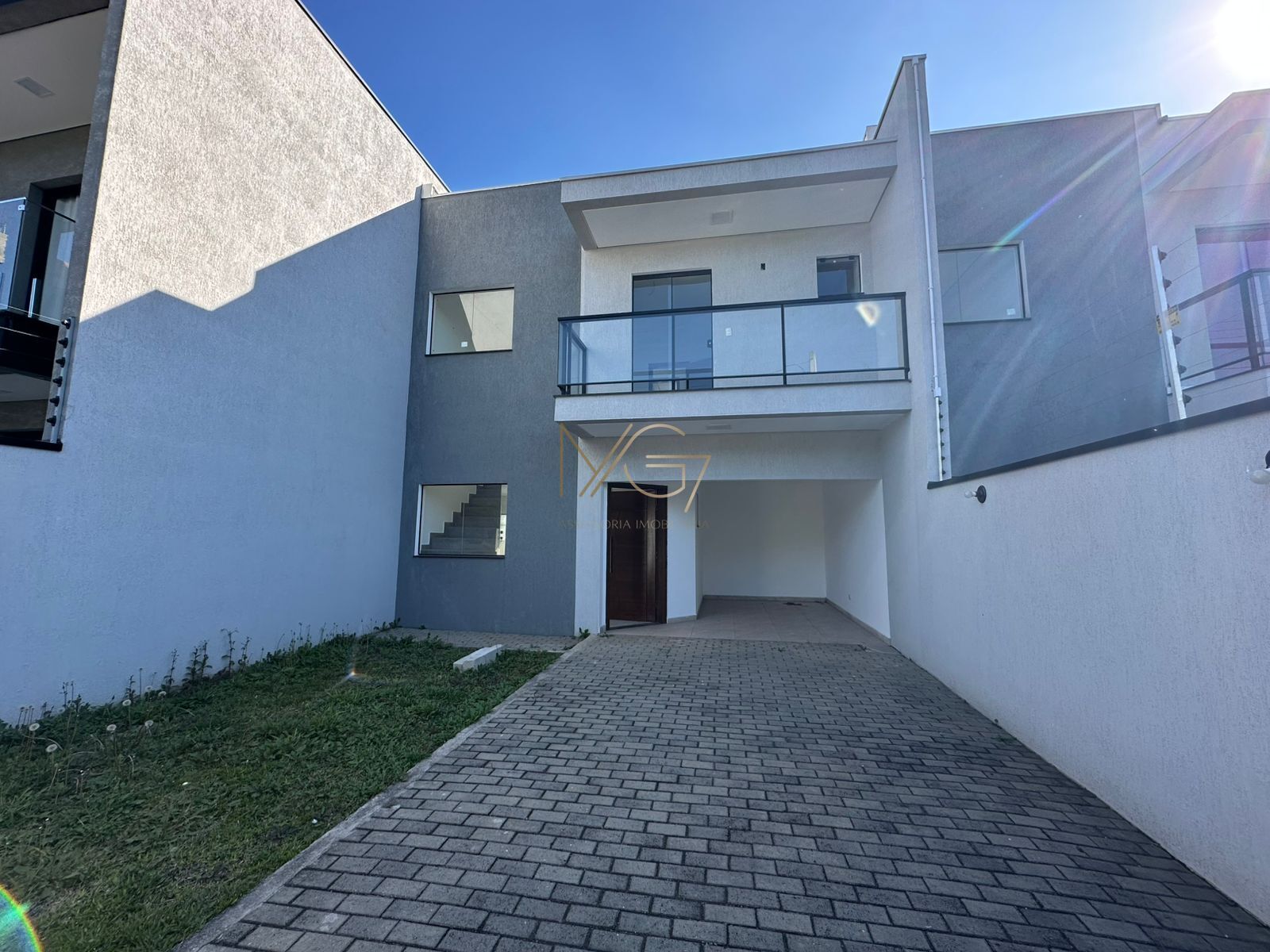 Sobrado à venda com 3 quartos, 119m² - Foto 1