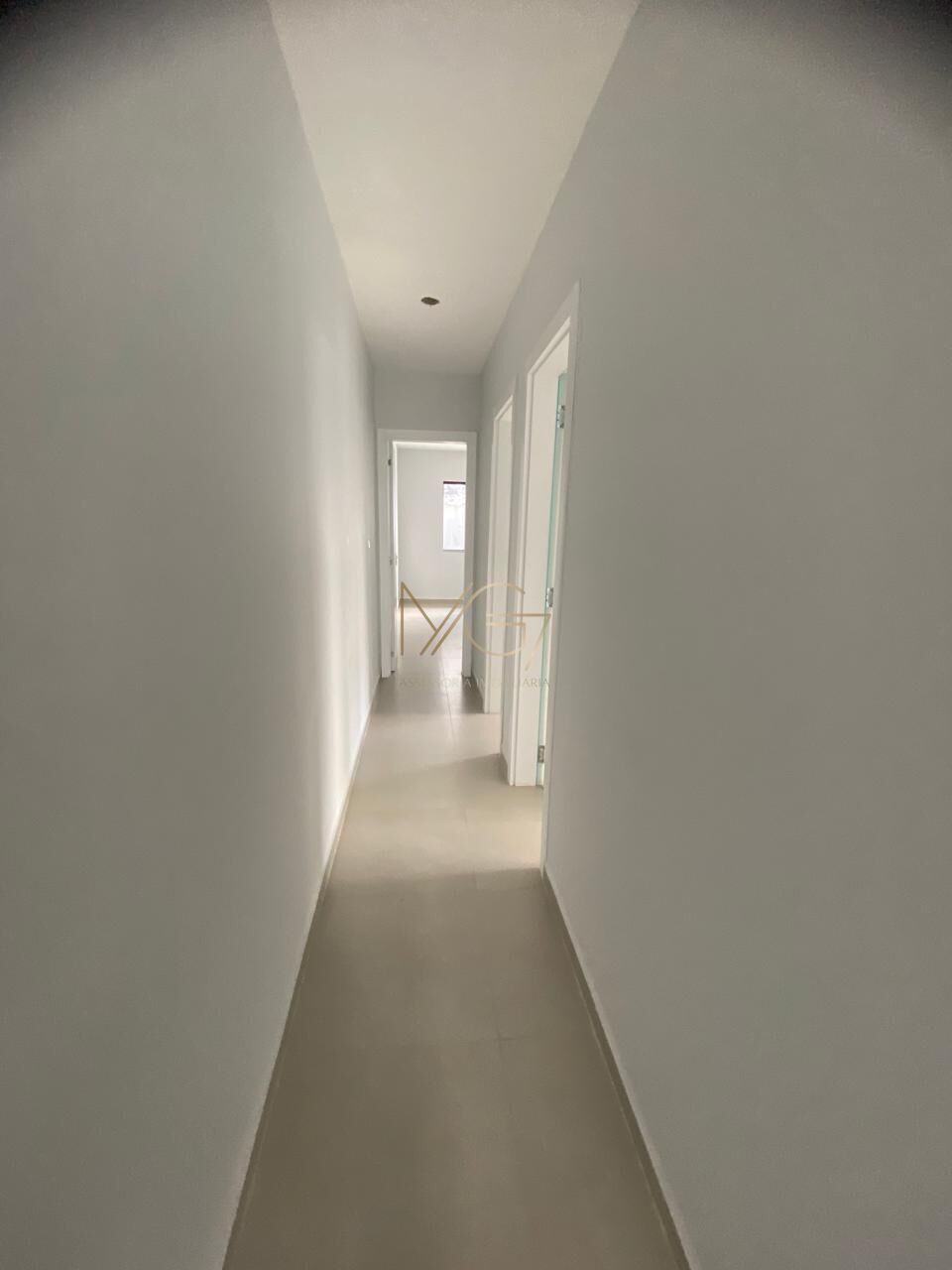 Casa à venda com 3 quartos, 82m² - Foto 11