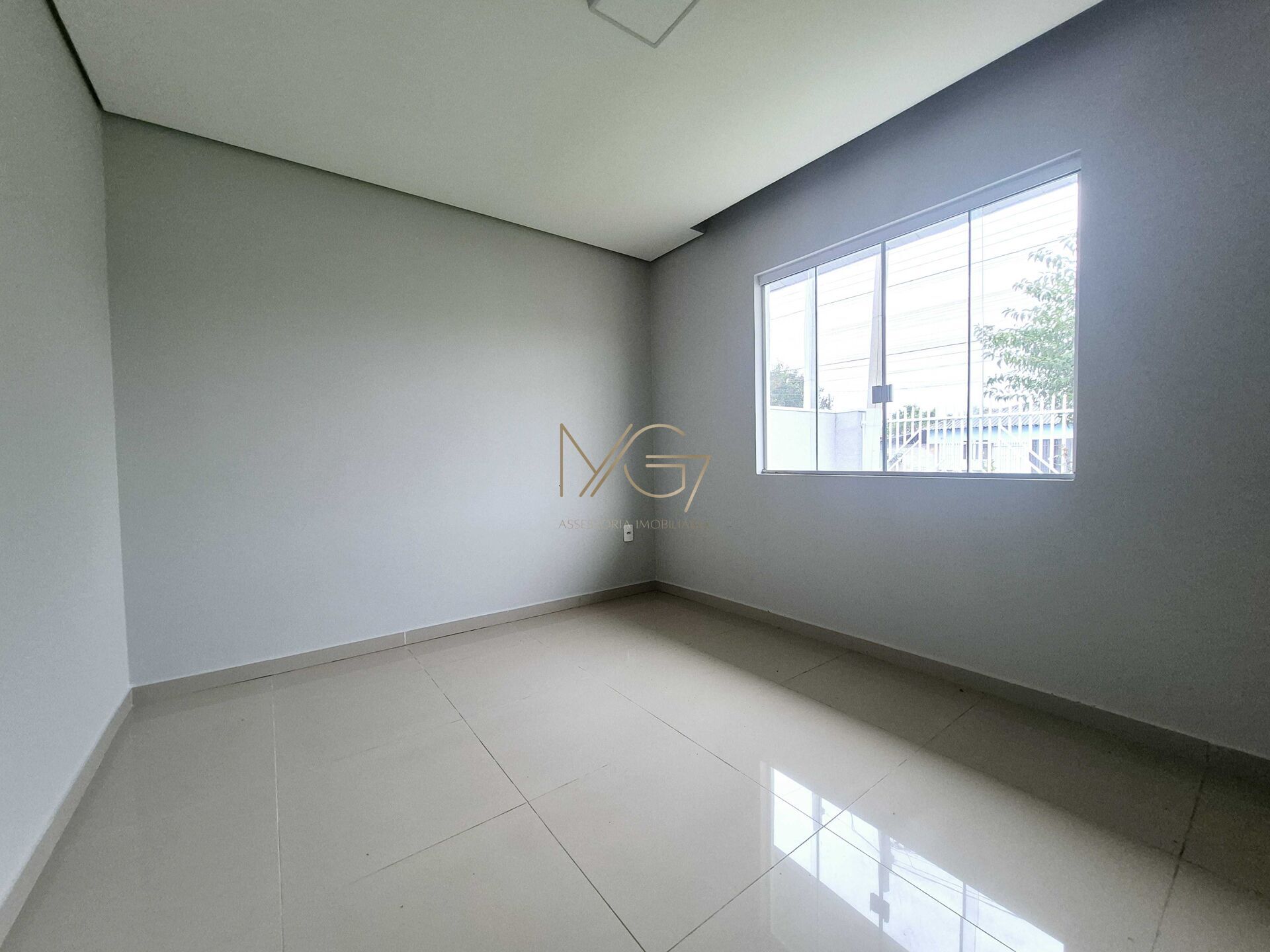 Casa à venda com 2 quartos, 150m² - Foto 10