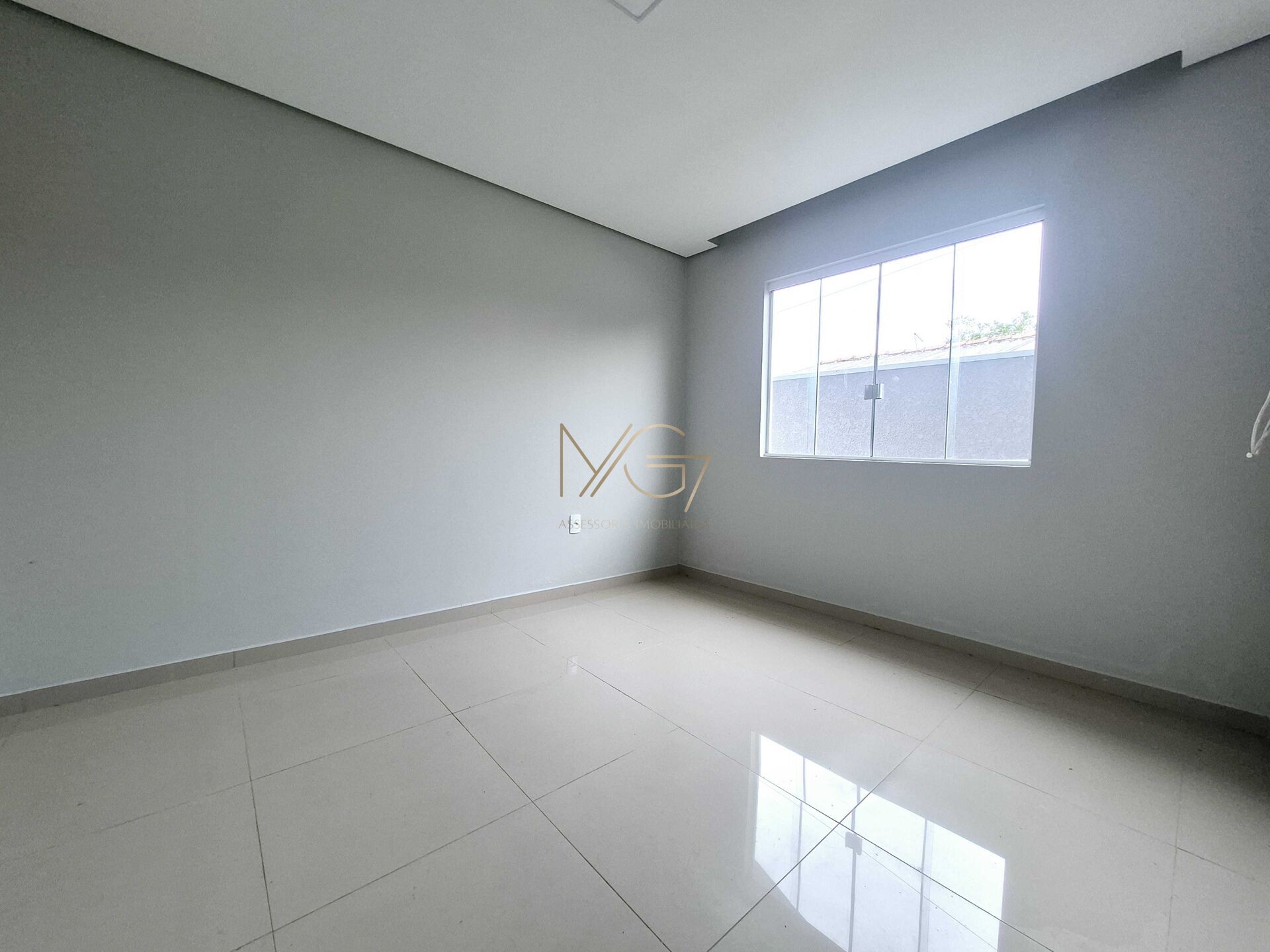 Casa à venda com 2 quartos, 150m² - Foto 8