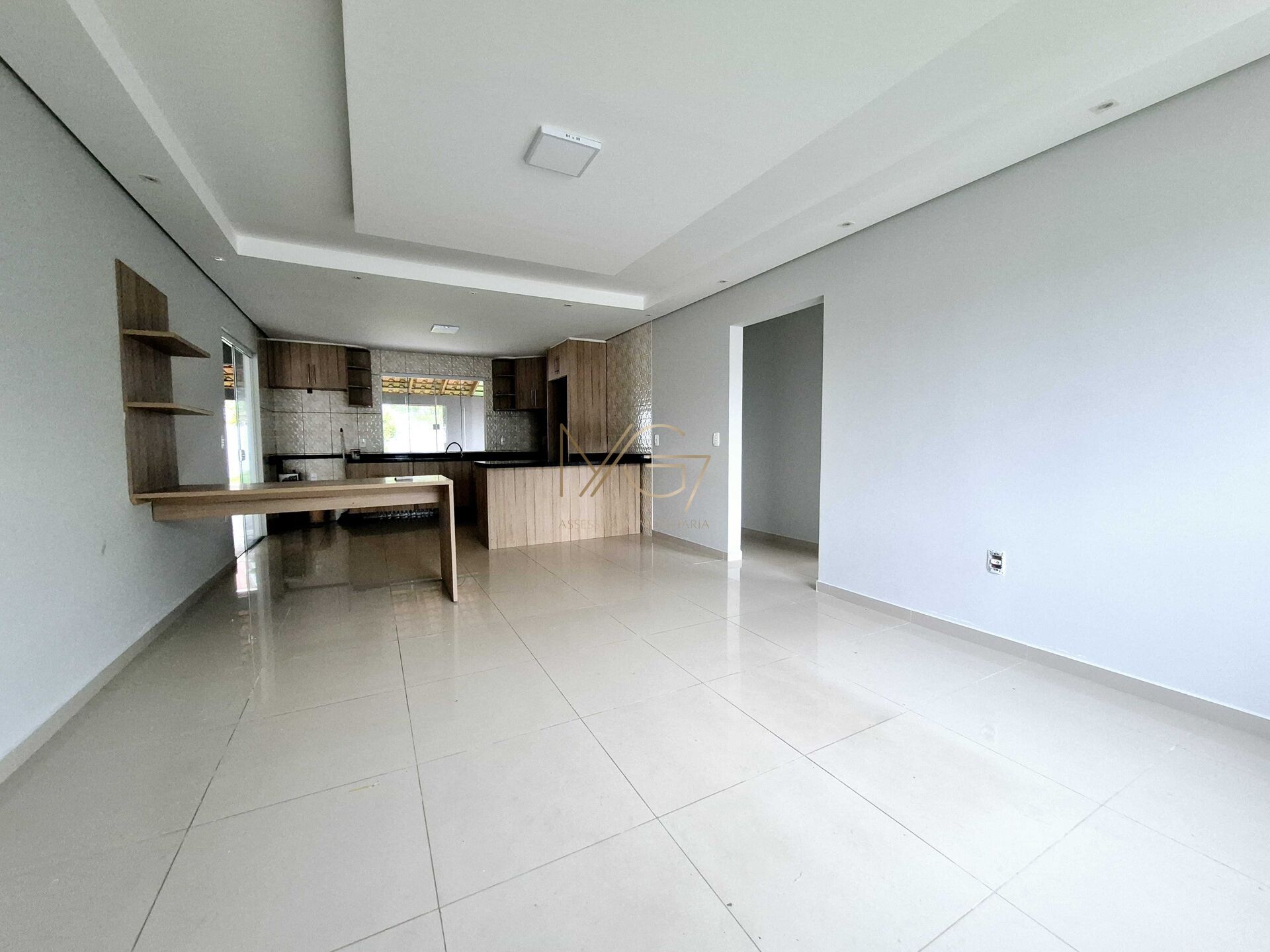Casa à venda com 2 quartos, 150m² - Foto 4