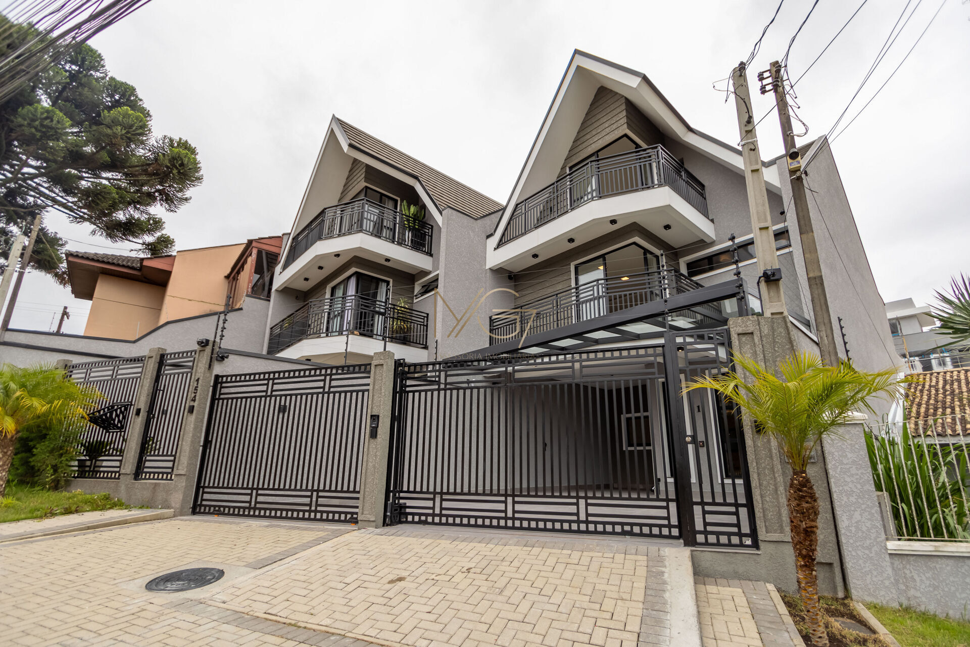 Sobrado, 3 quartos, 227 m² - Foto 2