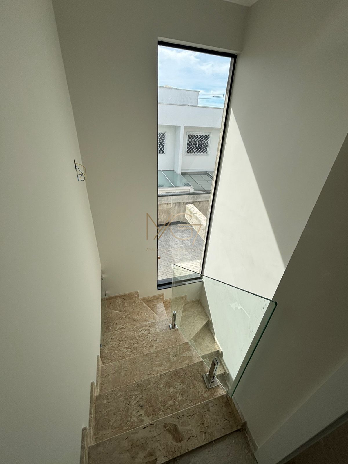 Casa à venda com 3 quartos, 99m² - Foto 7