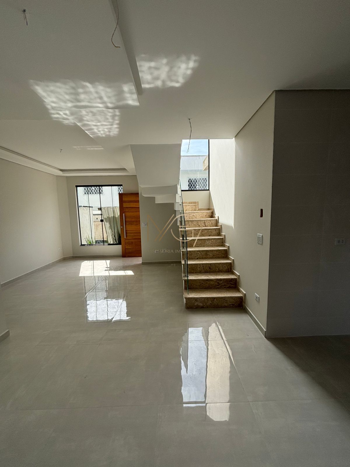 Casa à venda com 3 quartos, 99m² - Foto 8