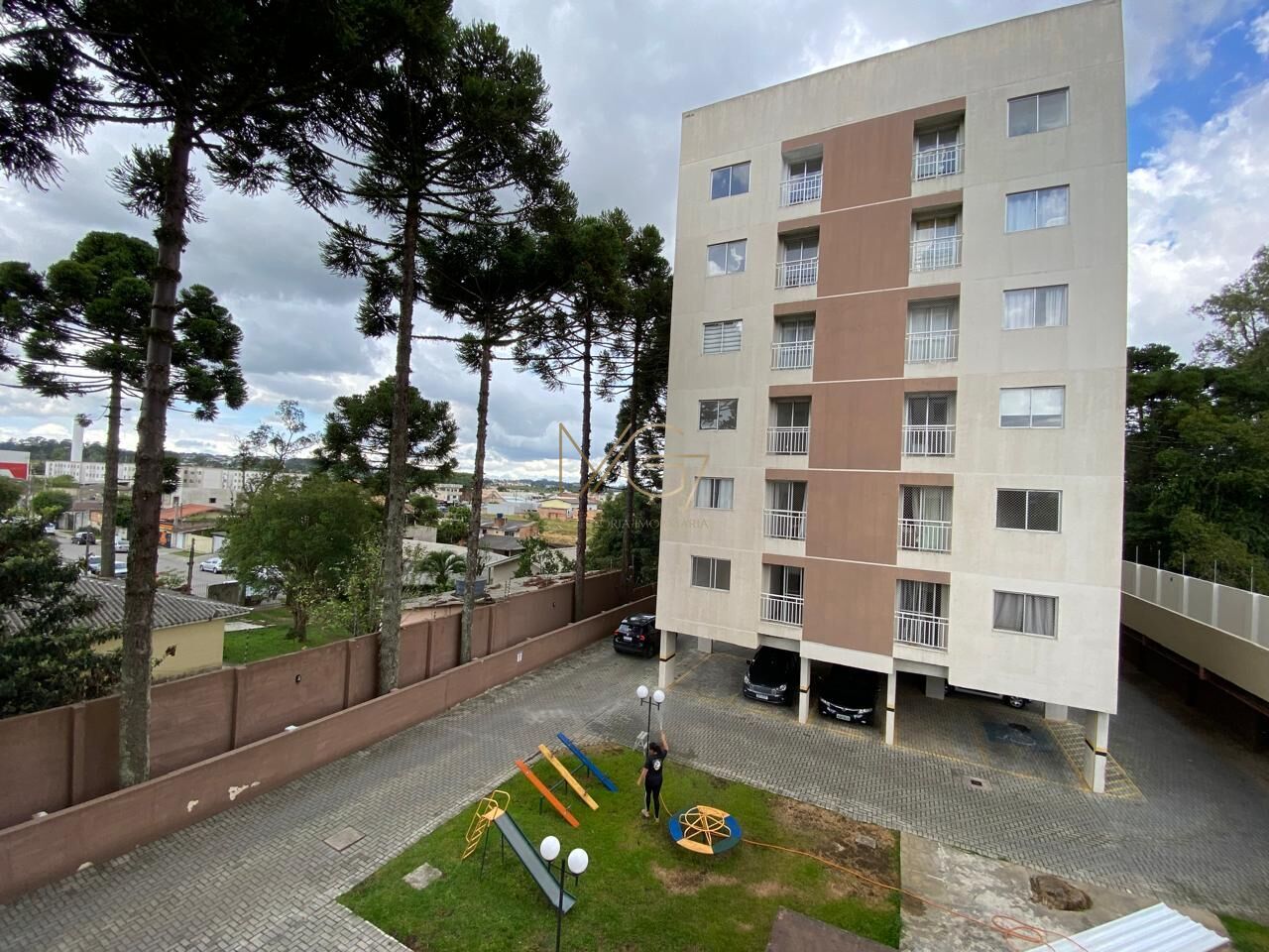 Apartamento à venda com 2 quartos, 75m² - Foto 31