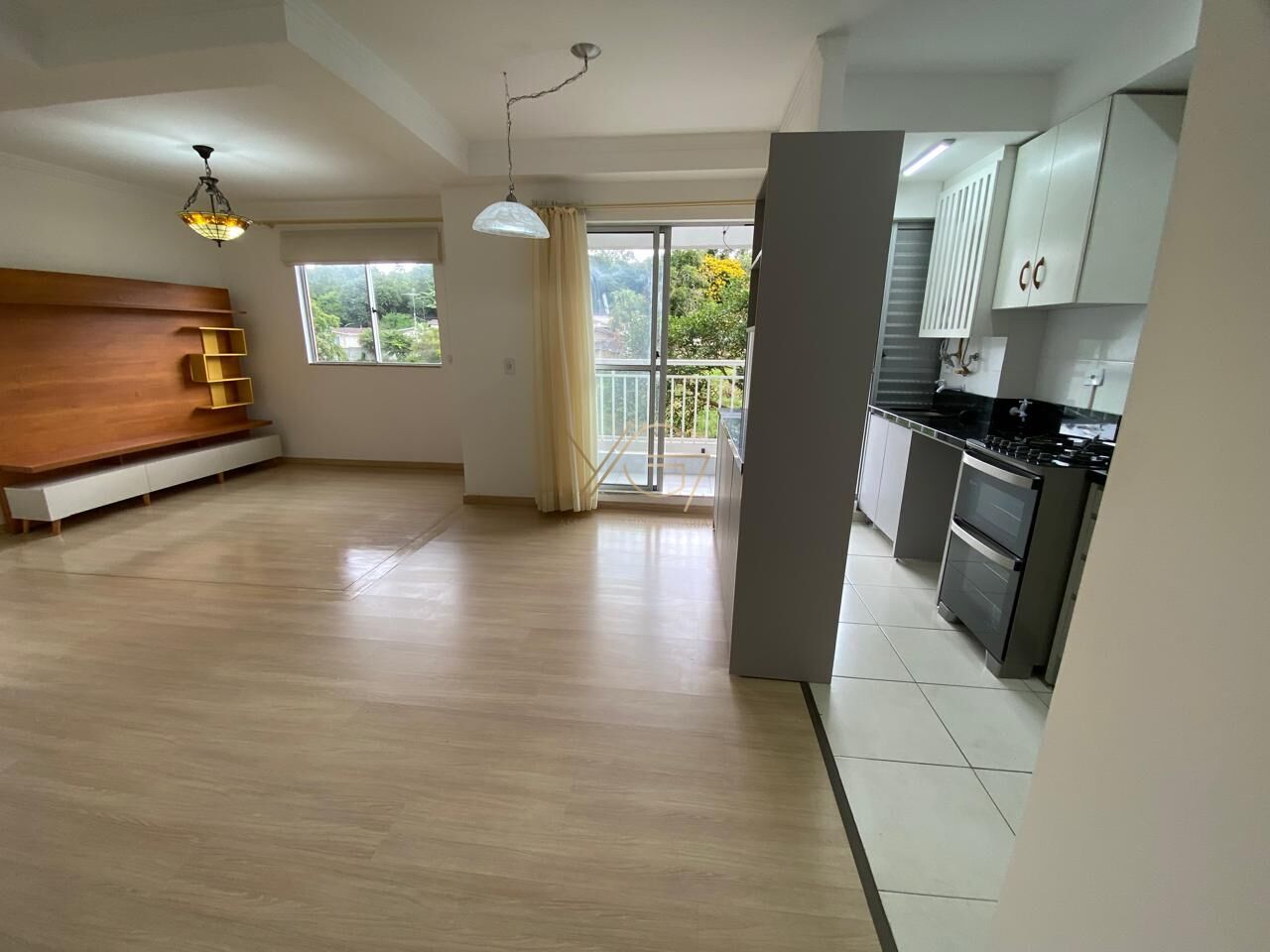 Apartamento à venda com 2 quartos, 75m² - Foto 7