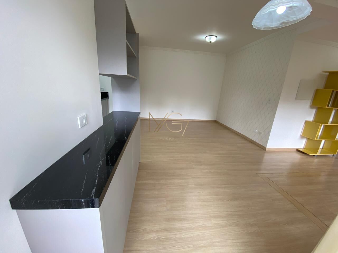Apartamento à venda com 2 quartos, 75m² - Foto 12
