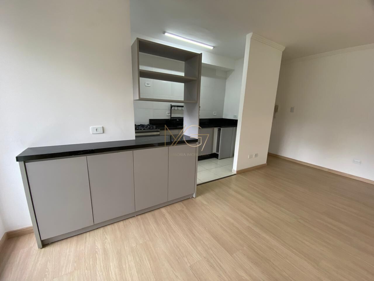 Apartamento à venda com 2 quartos, 75m² - Foto 6