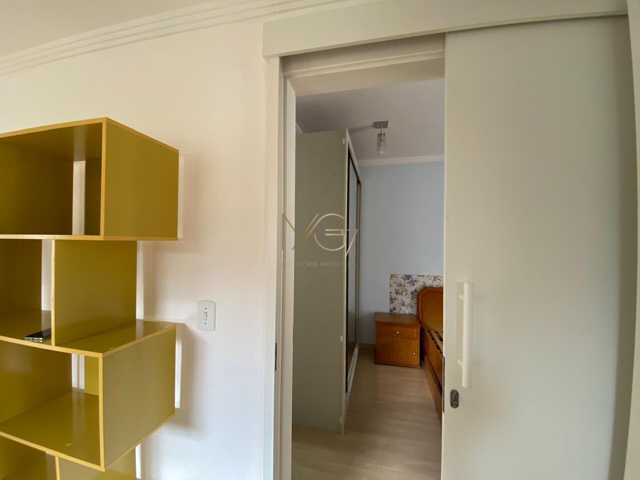 Apartamento à venda com 2 quartos, 75m² - Foto 32