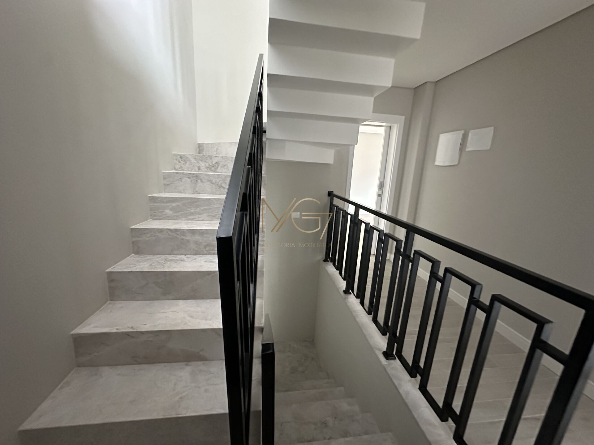 Sobrado à venda com 3 quartos, 302m² - Foto 21